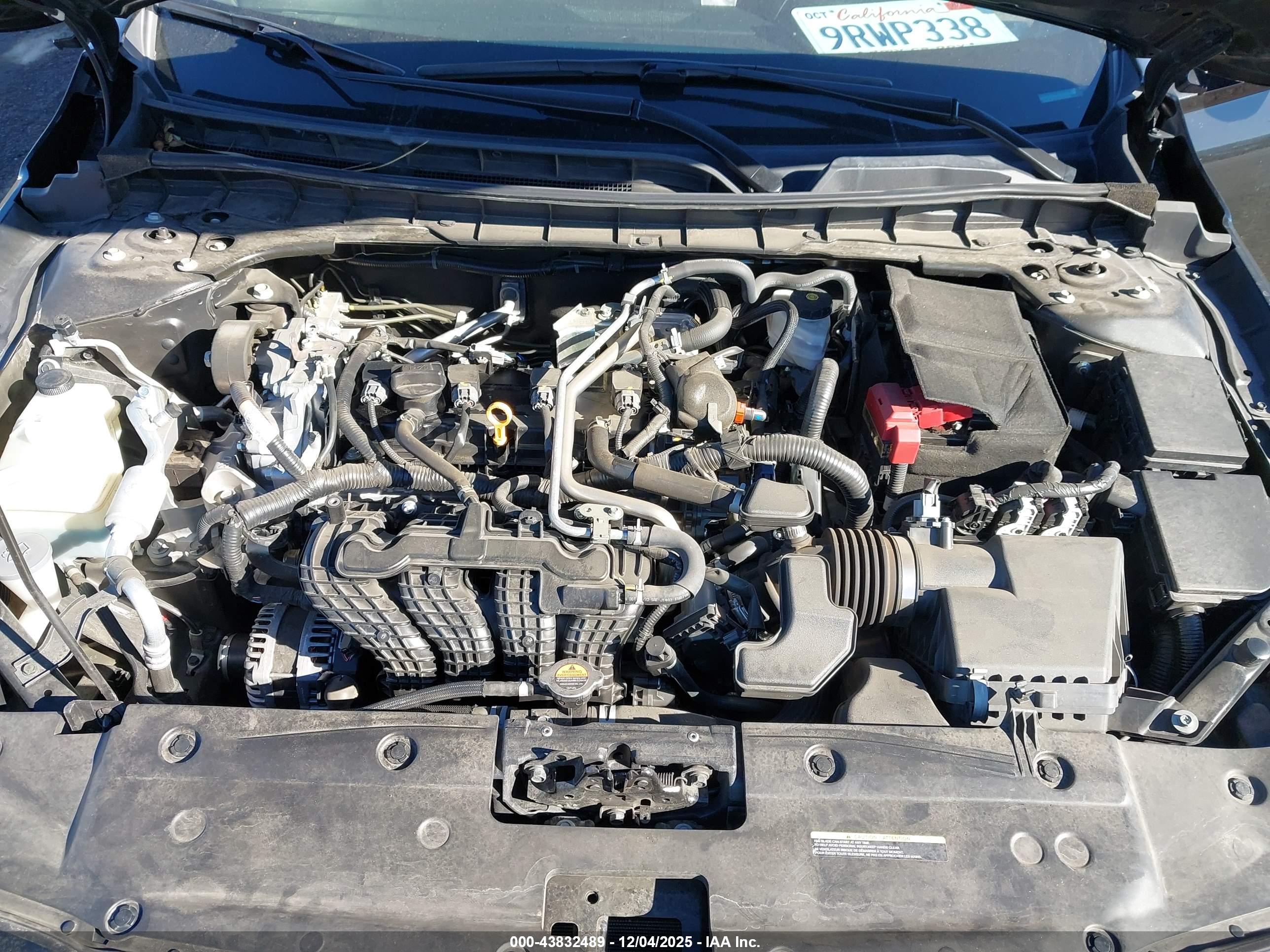 NISSAN ALTIMA image 10