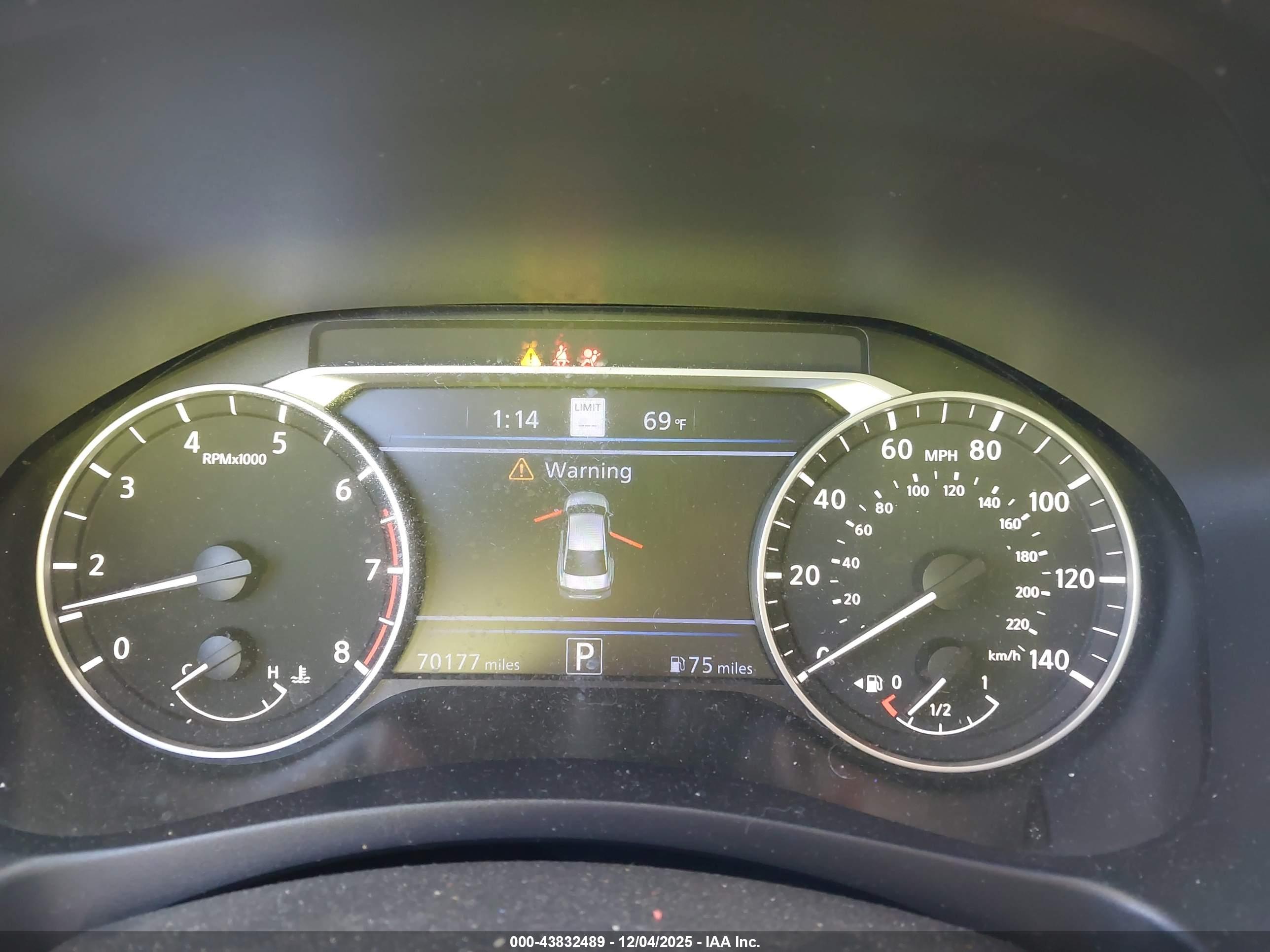 NISSAN ALTIMA image 7