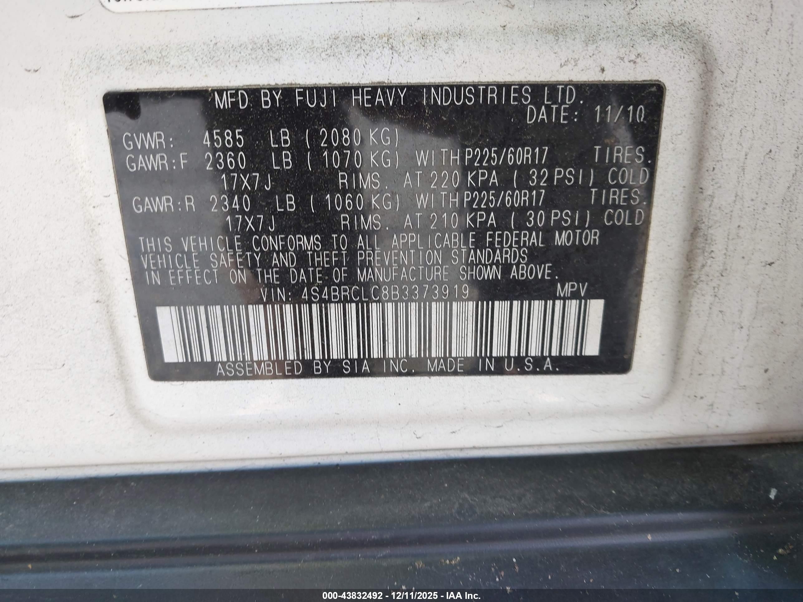 SUBARU OUTBACK image 9