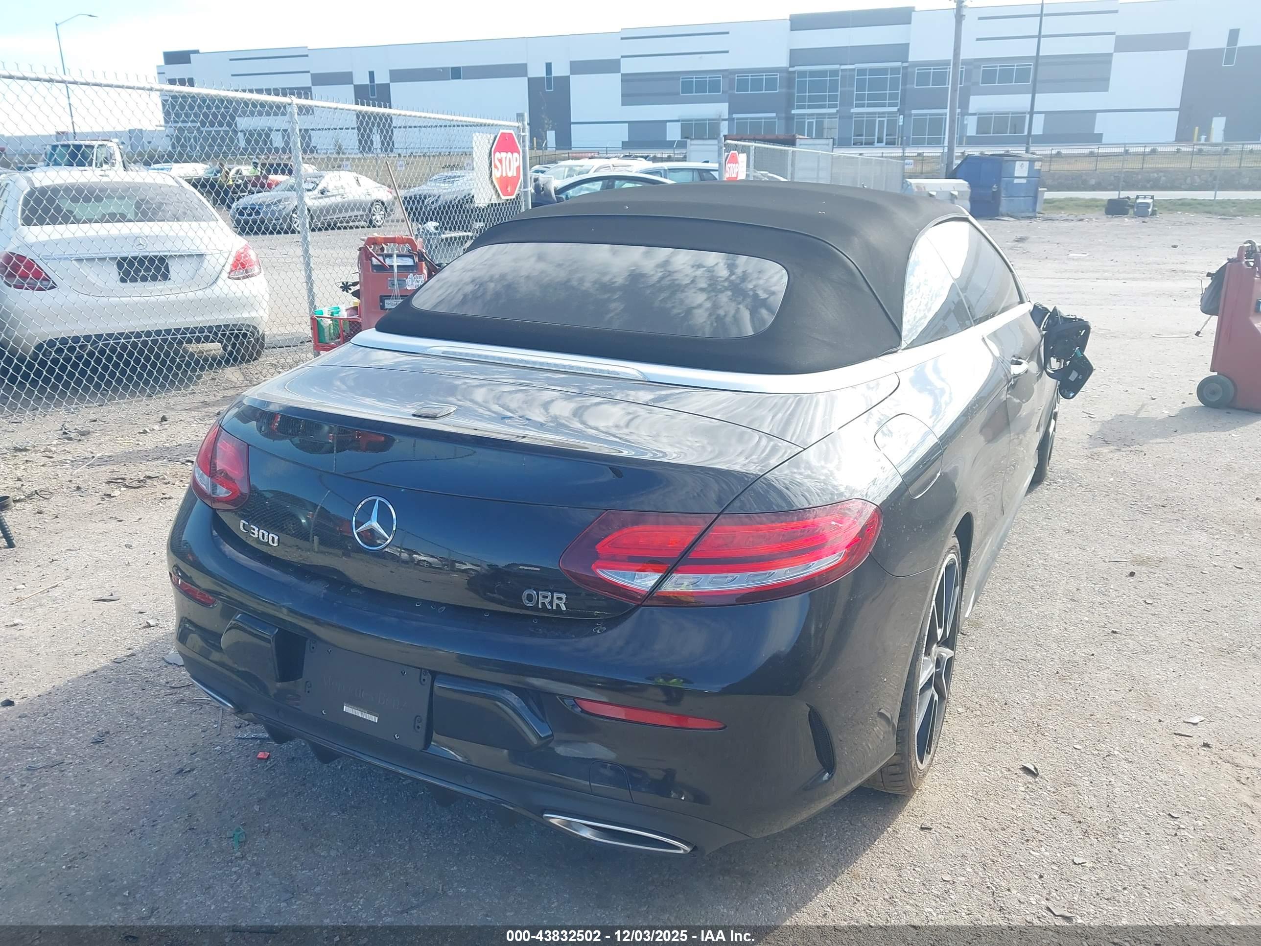 MERCEDES-BENZ C image 4