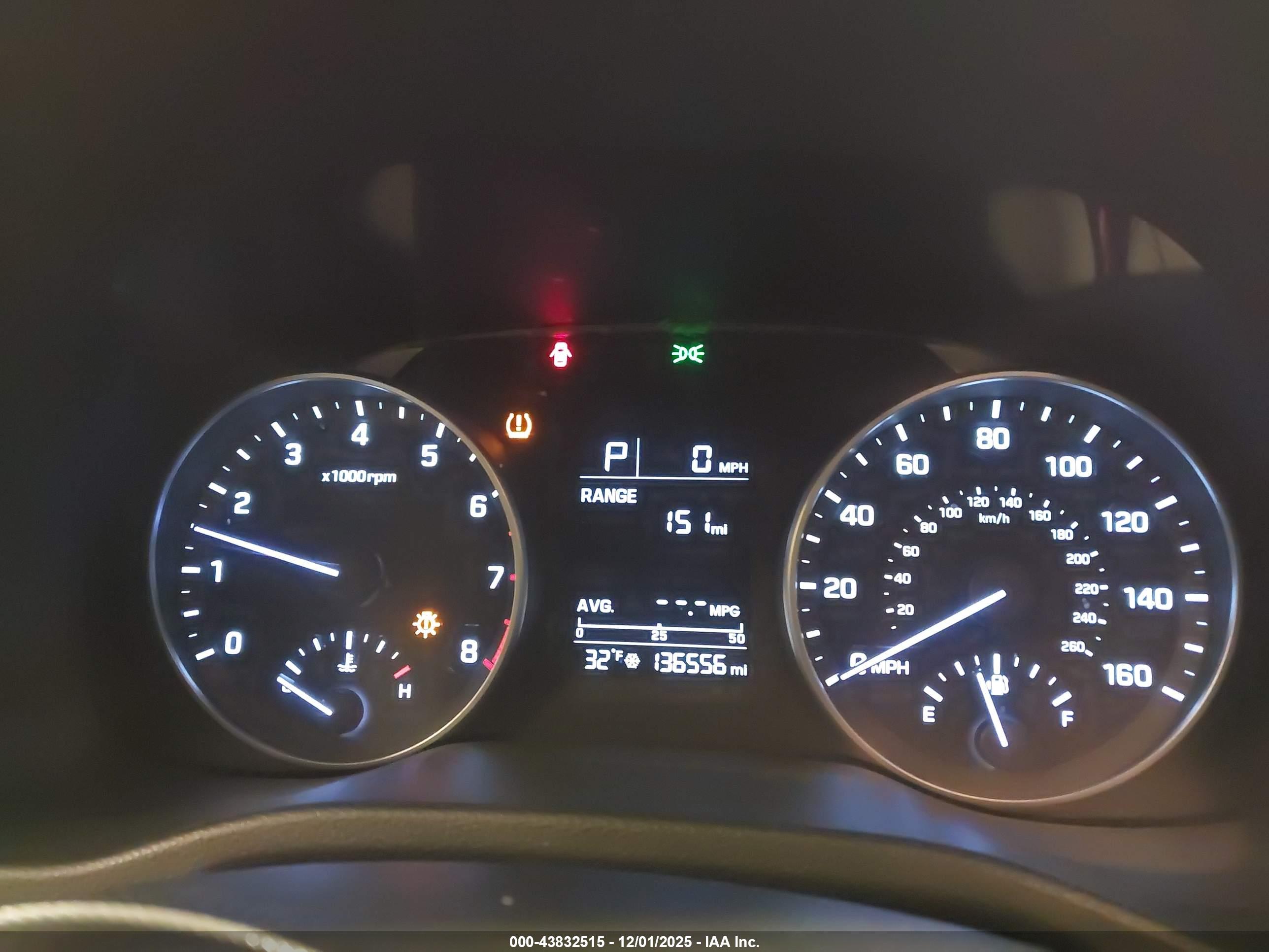 HYUNDAI ELANTRA image 7