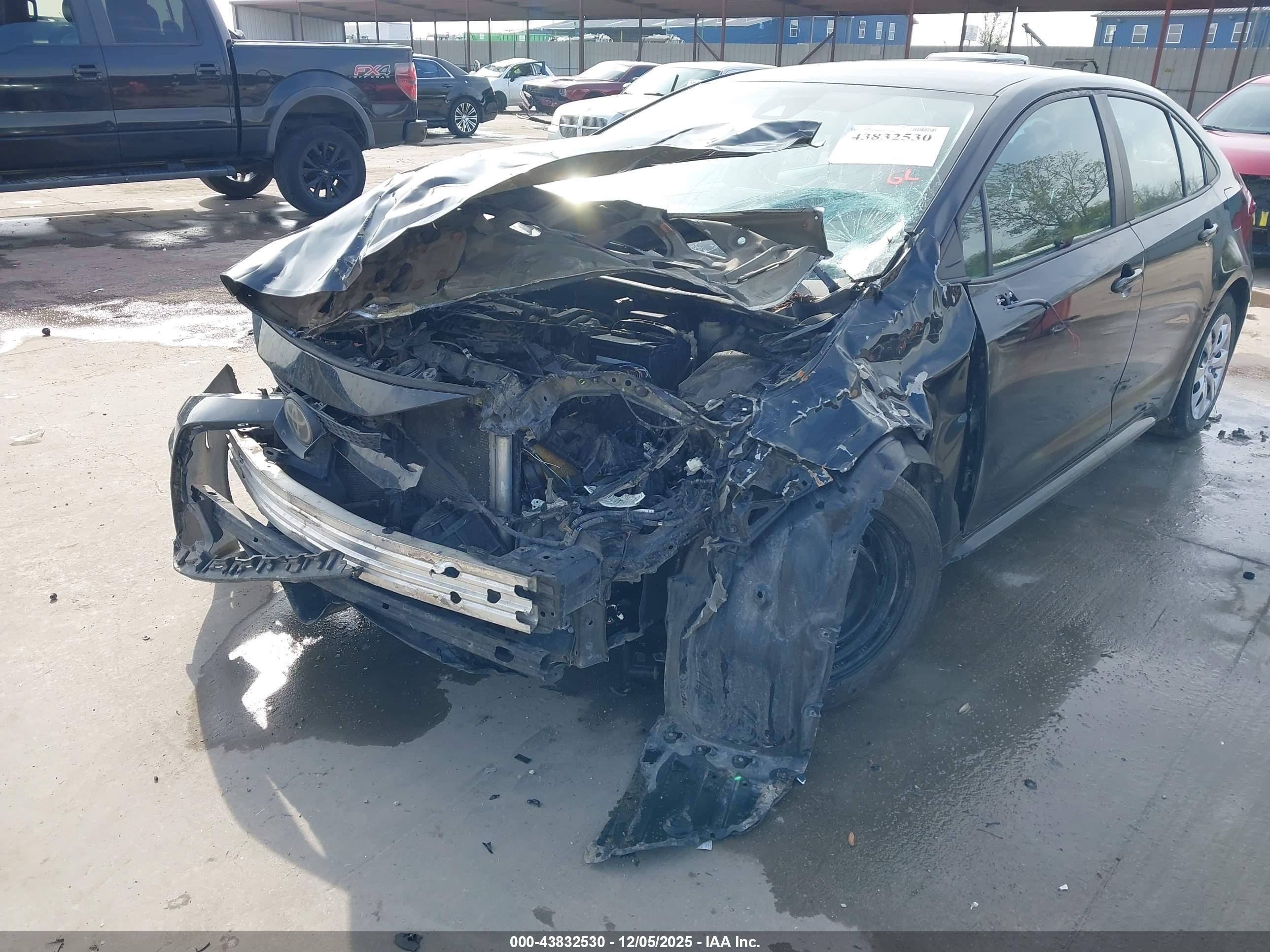 TOYOTA COROLLA image 6