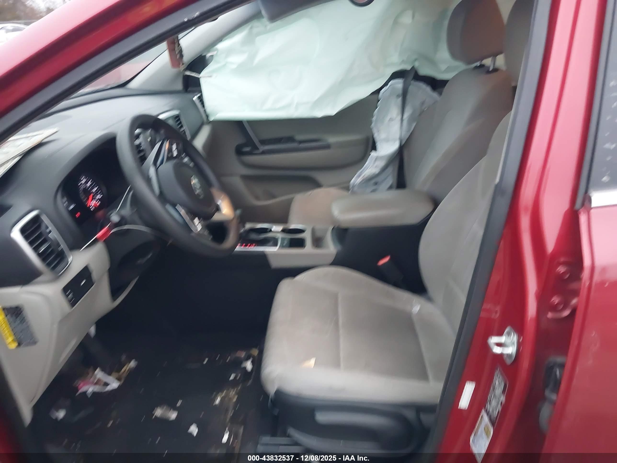 KIA SPORTAGE image 5