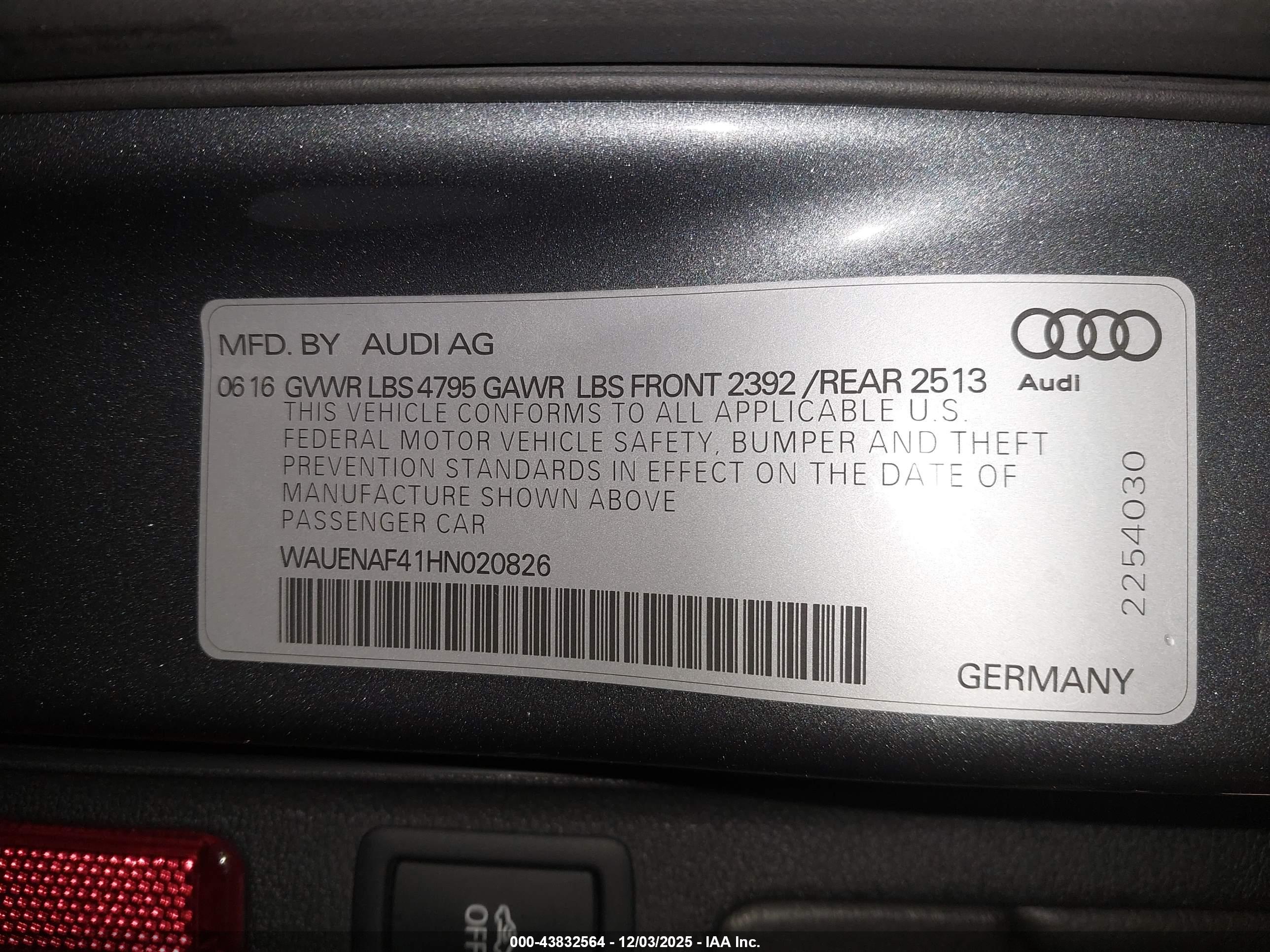 AUDI A4 image 9