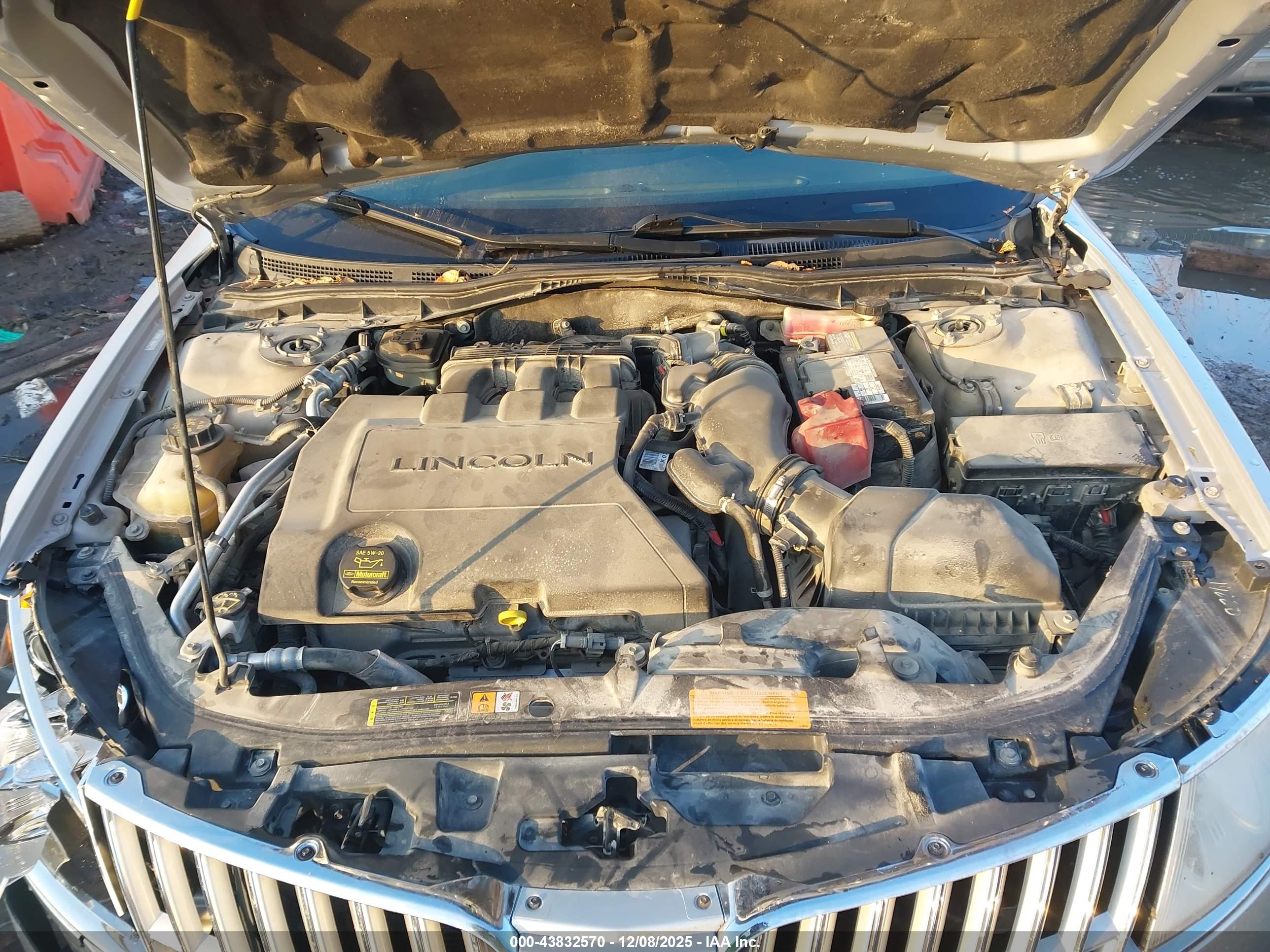 LINCOLN MKZ image 10