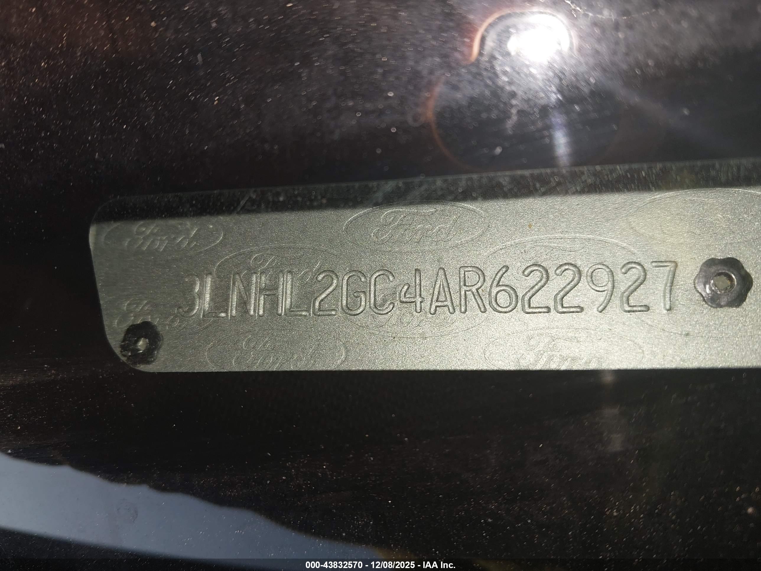 LINCOLN MKZ image 9