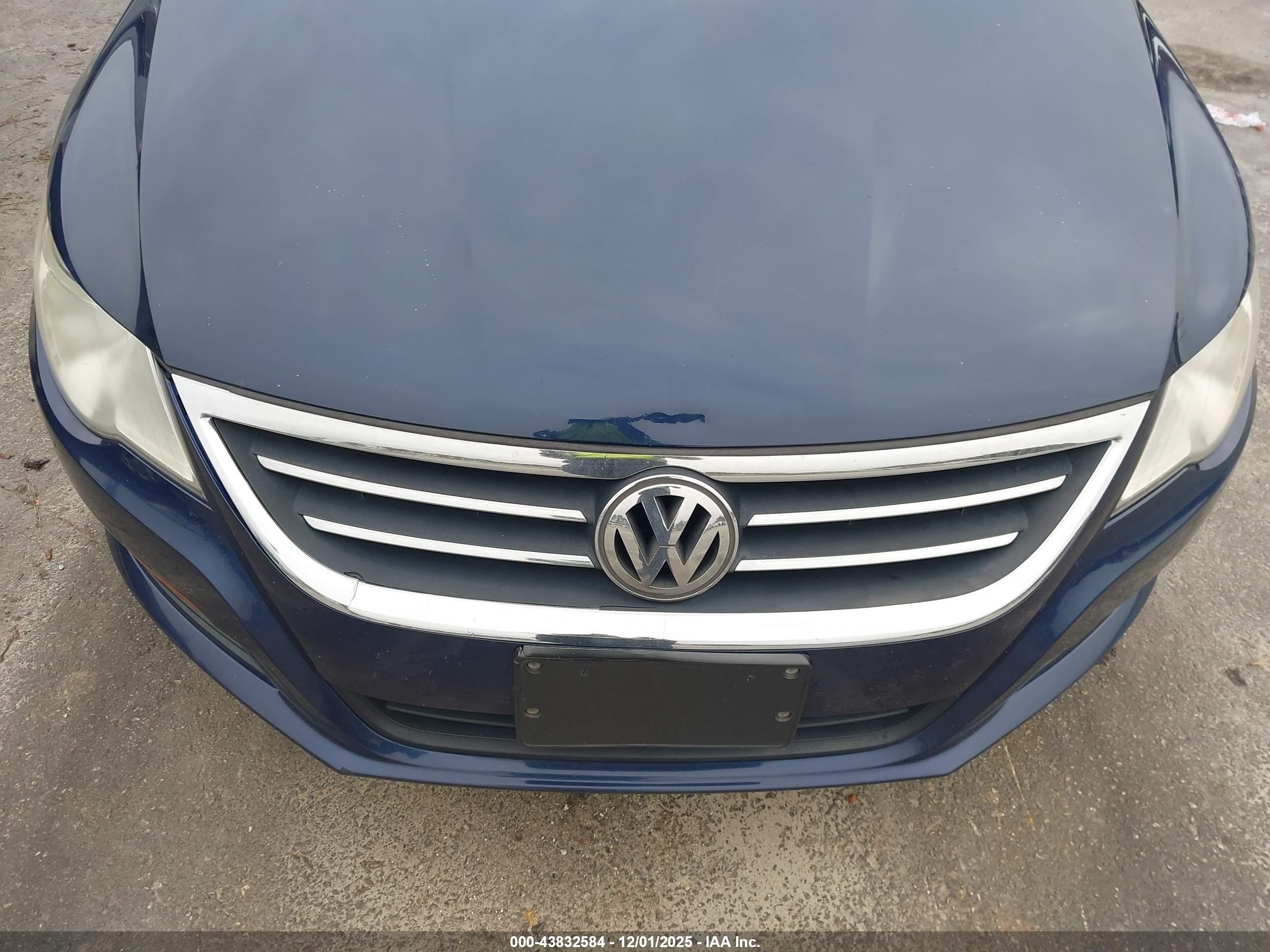 VOLKSWAGEN CC image 6