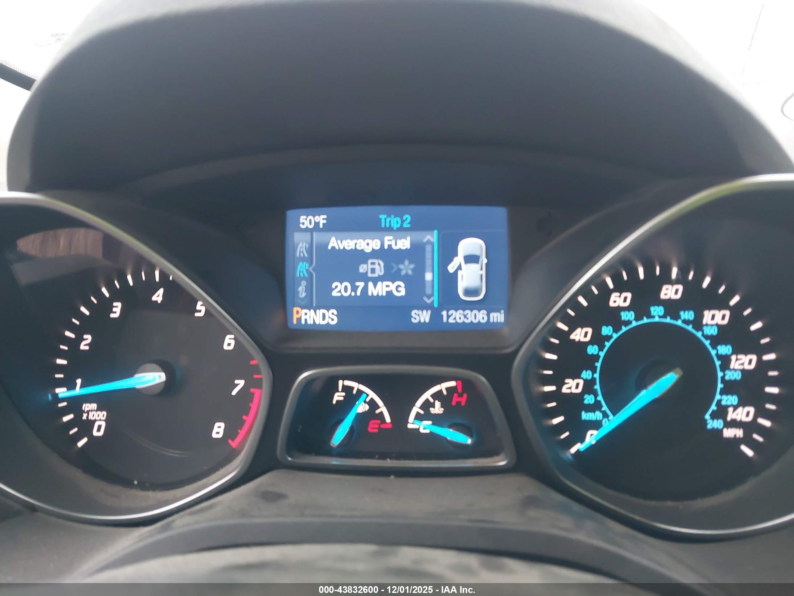 FORD ESCAPE image 7