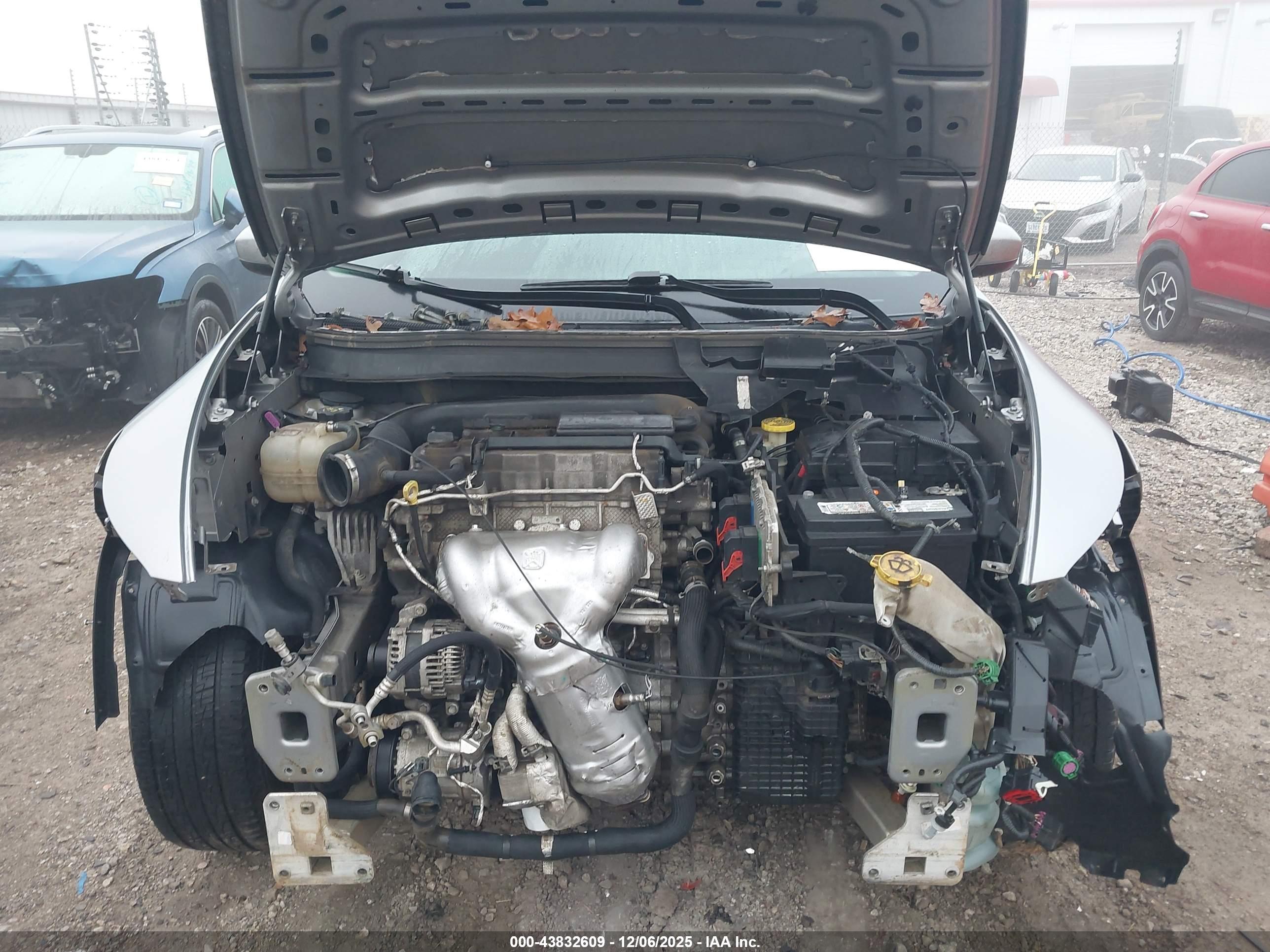 JEEP CHEROKEE image 10