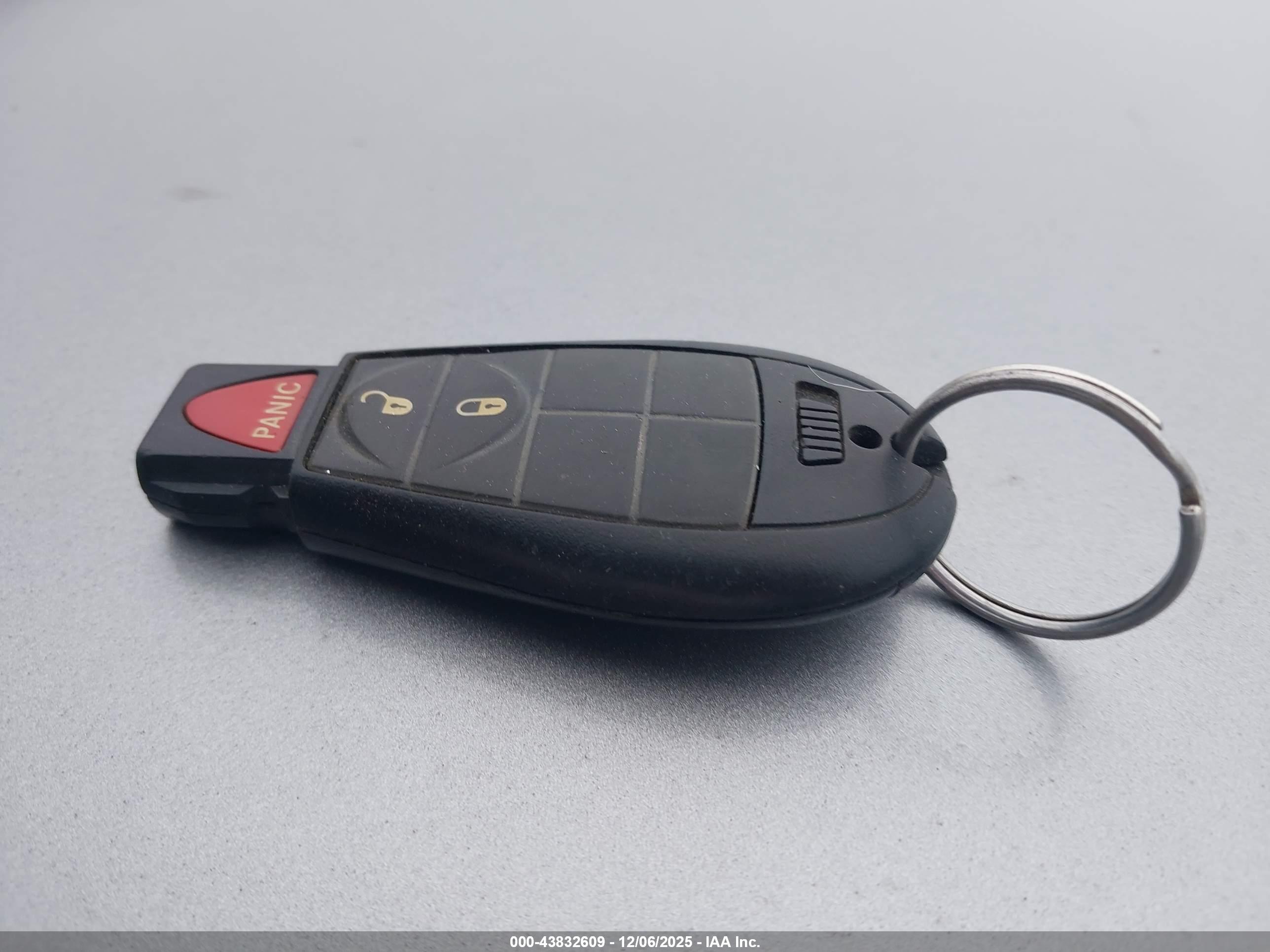 JEEP CHEROKEE image 11