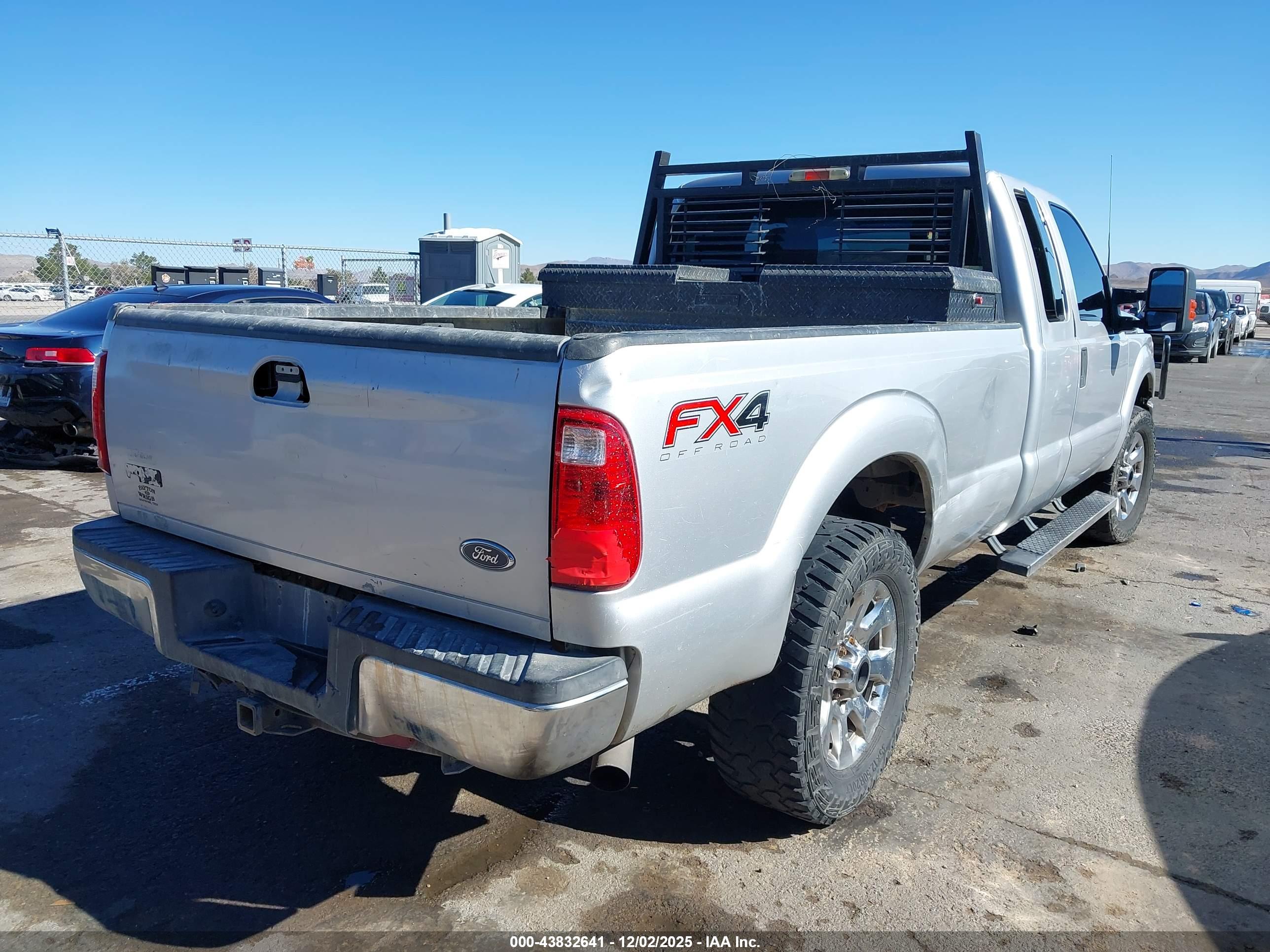 FORD F-250 image 4