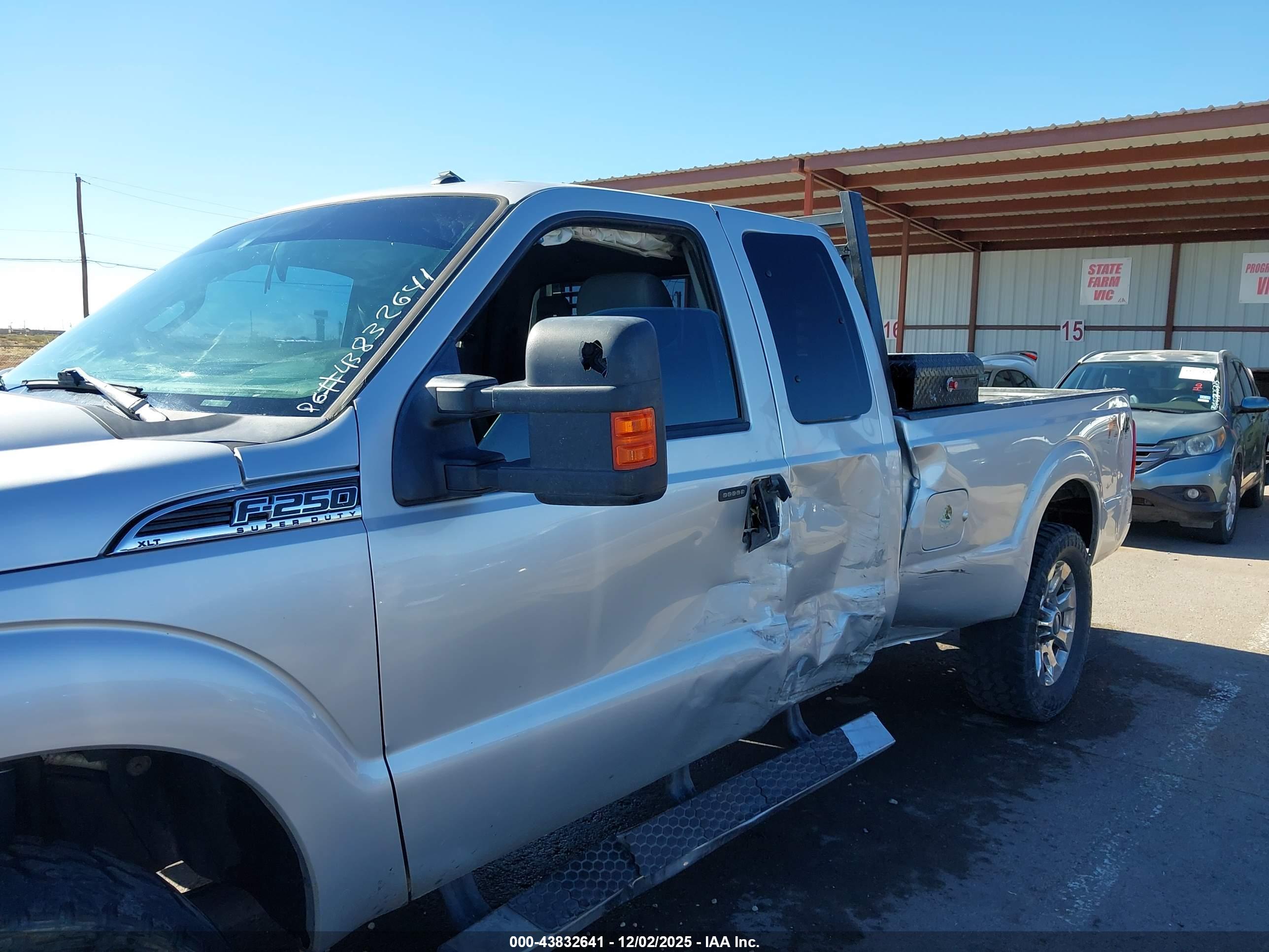 FORD F-250 image 6