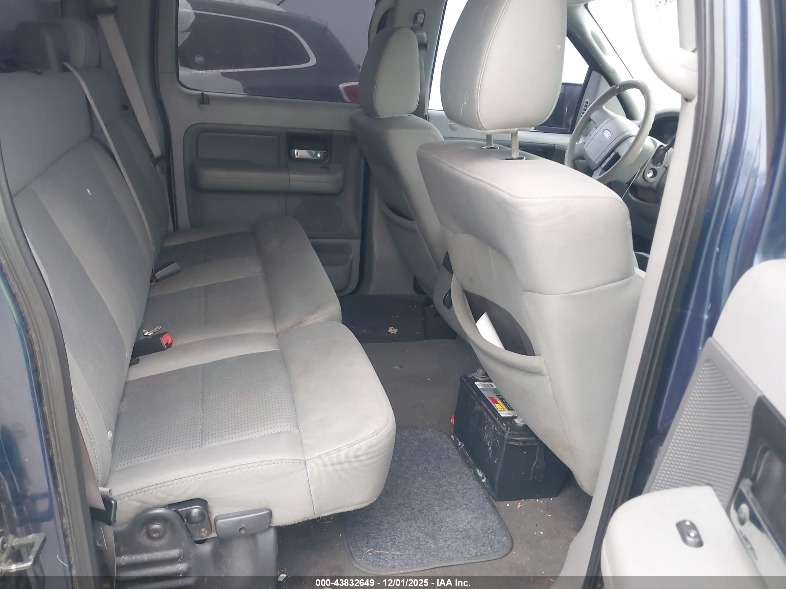FORD F-150 image 8