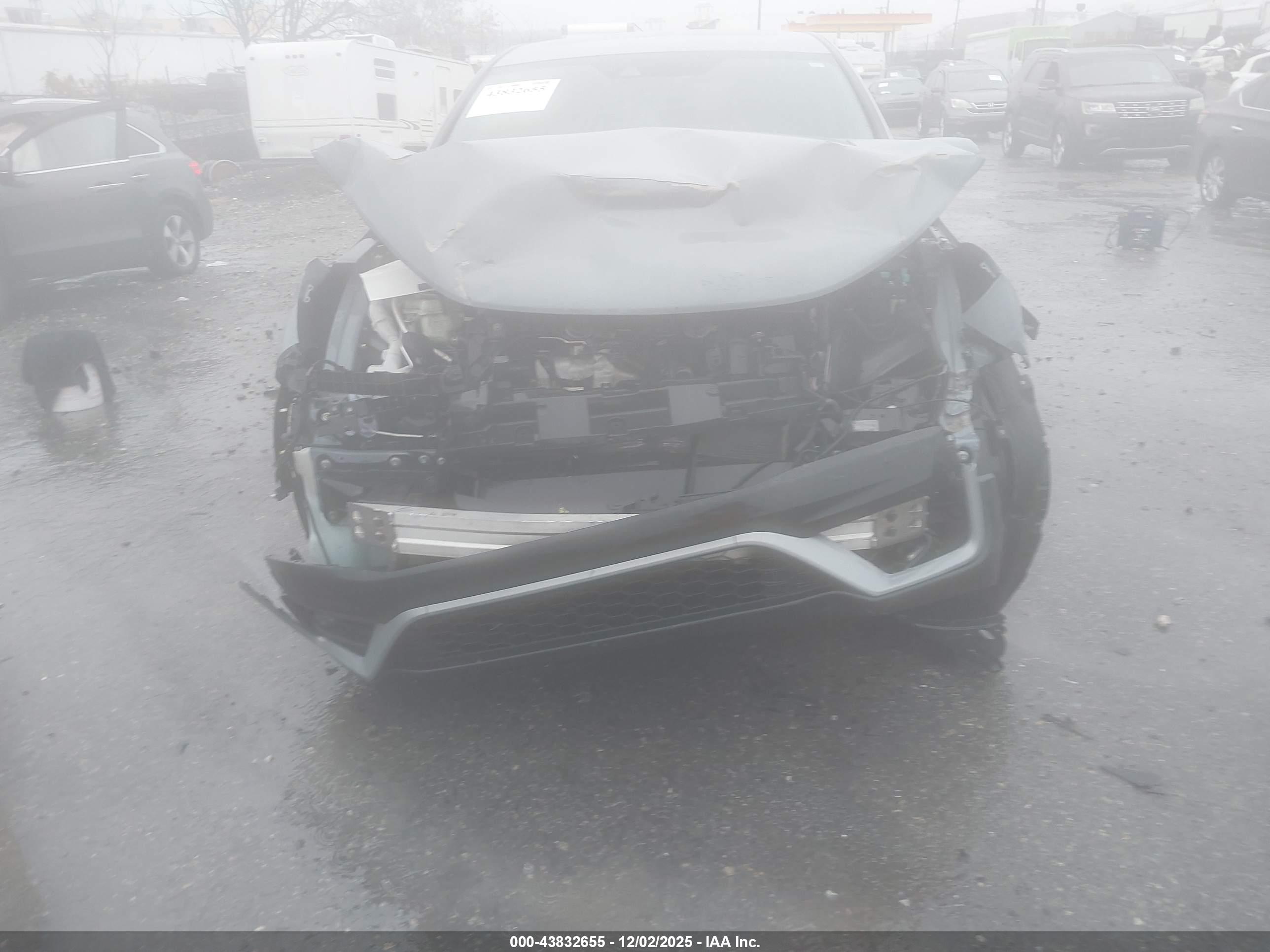 HONDA CR-V image 6