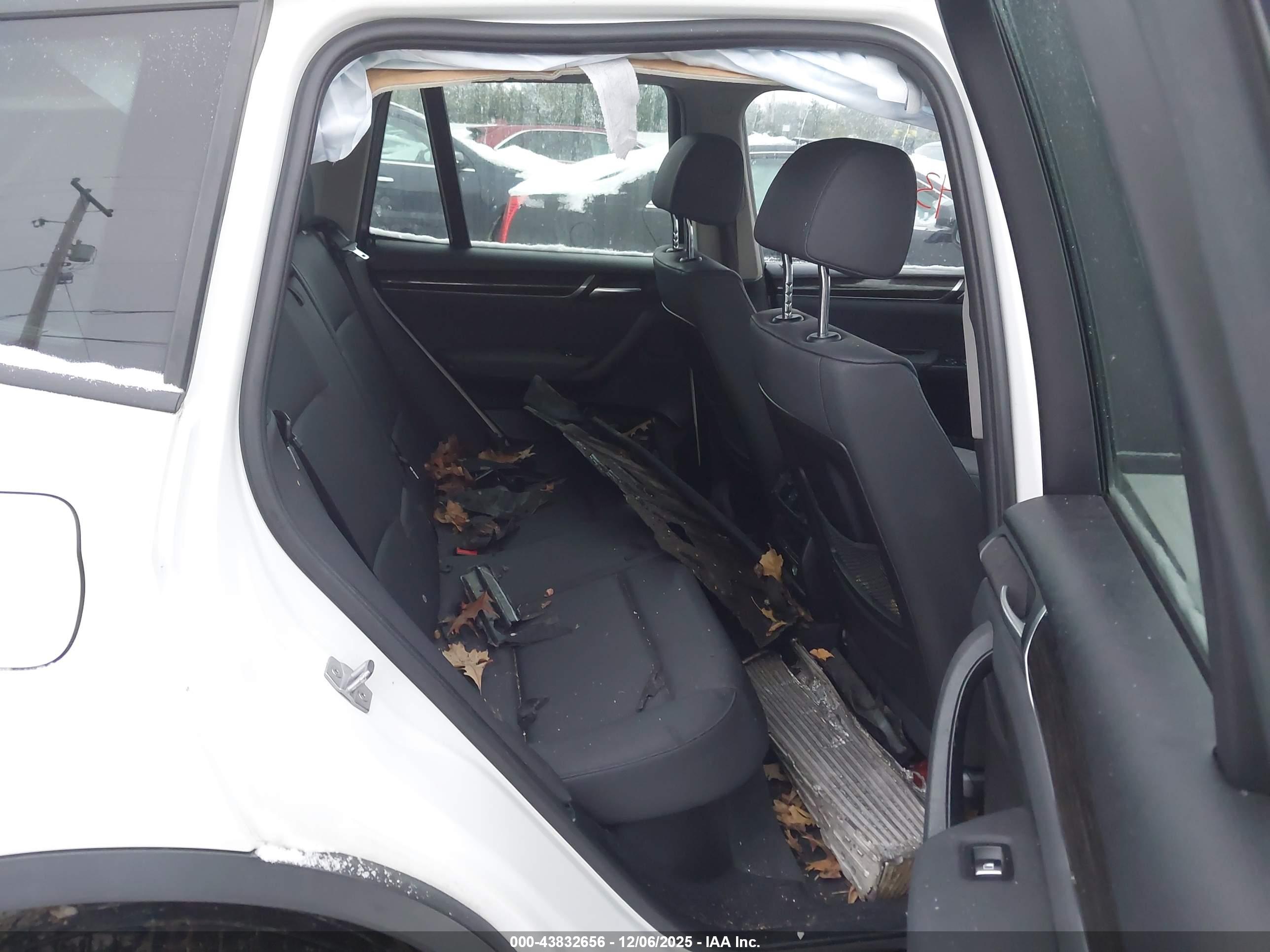 BMW X3 image 8