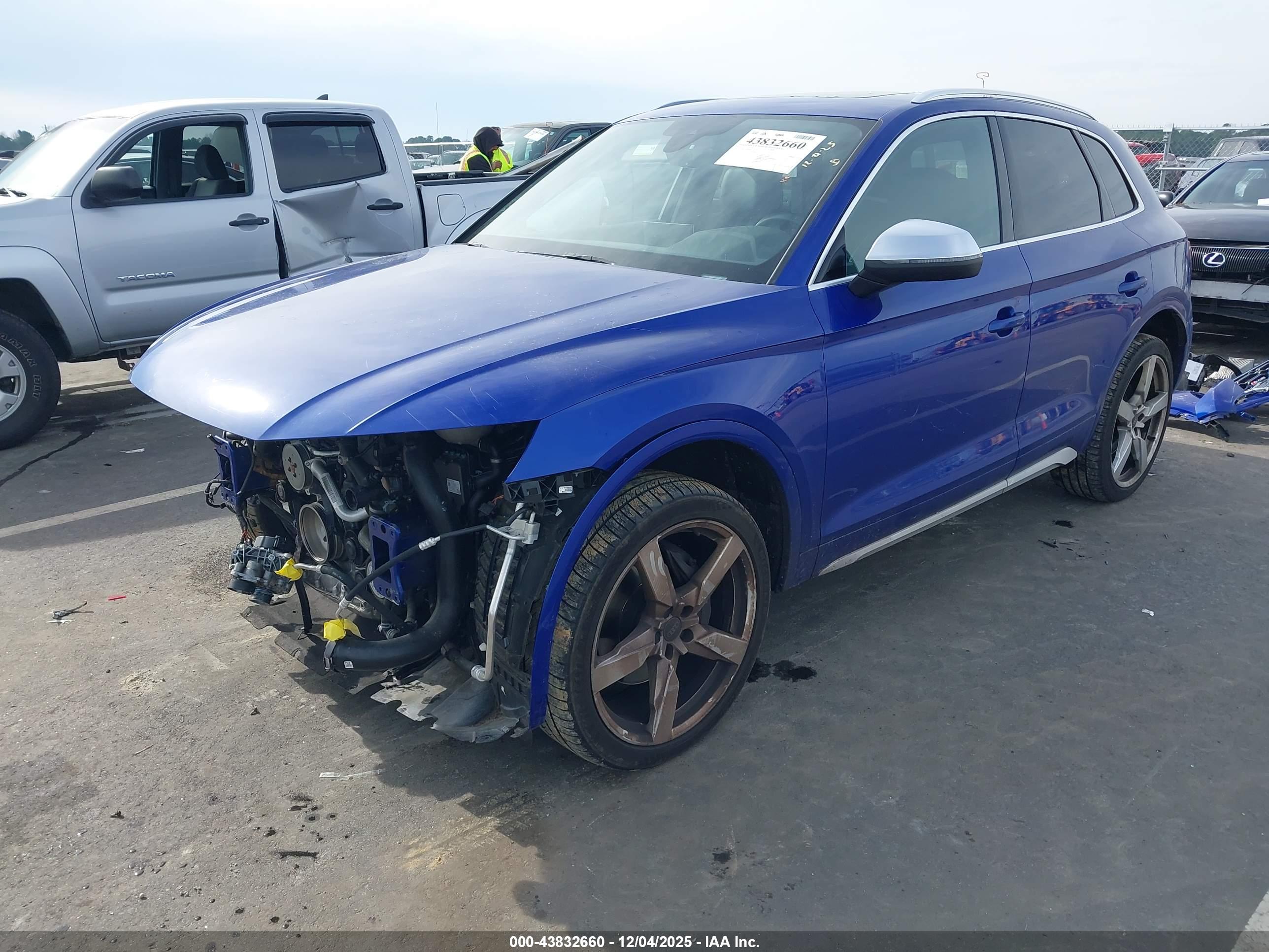 AUDI SQ5 image 2