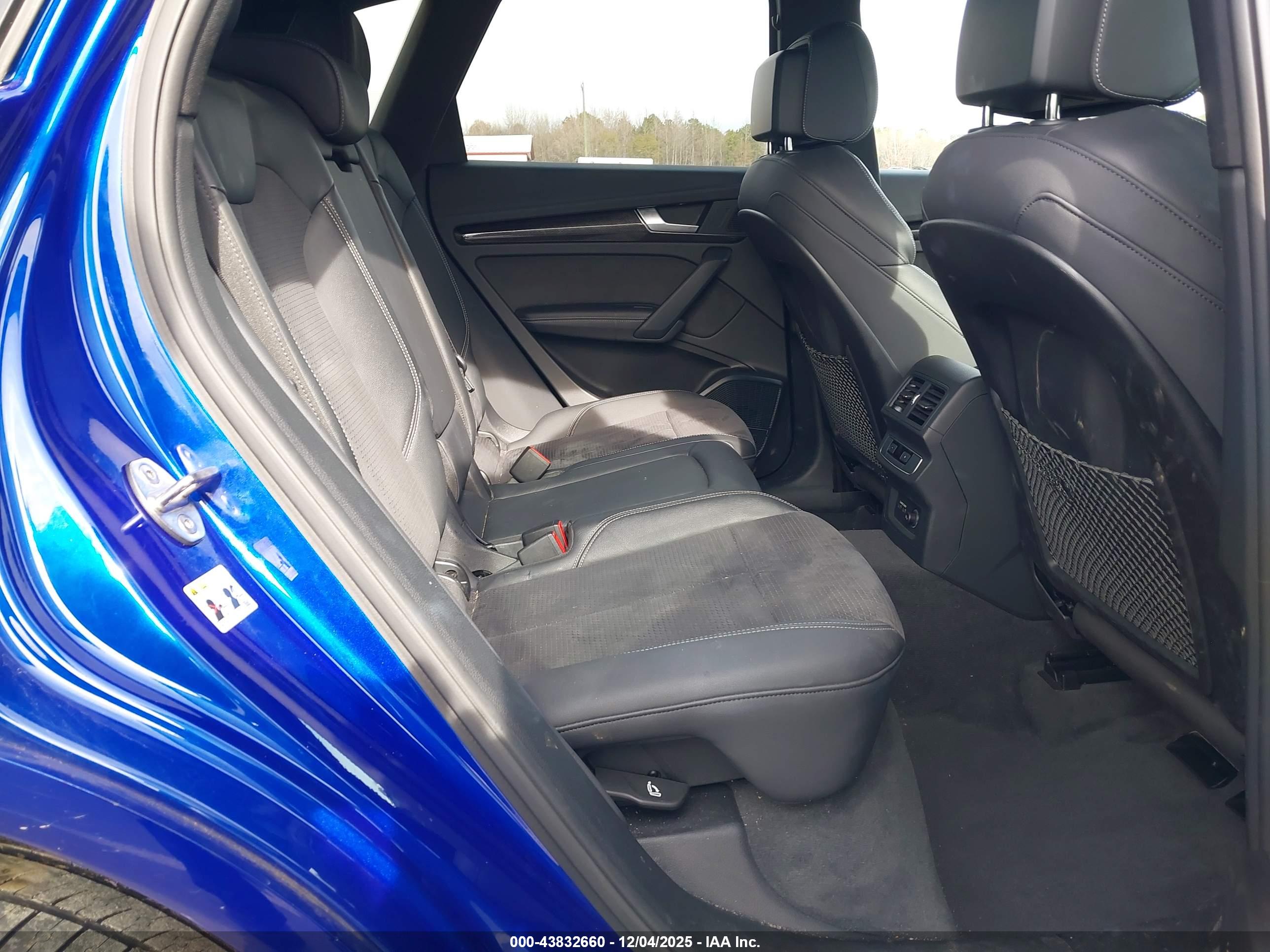 AUDI SQ5 image 8