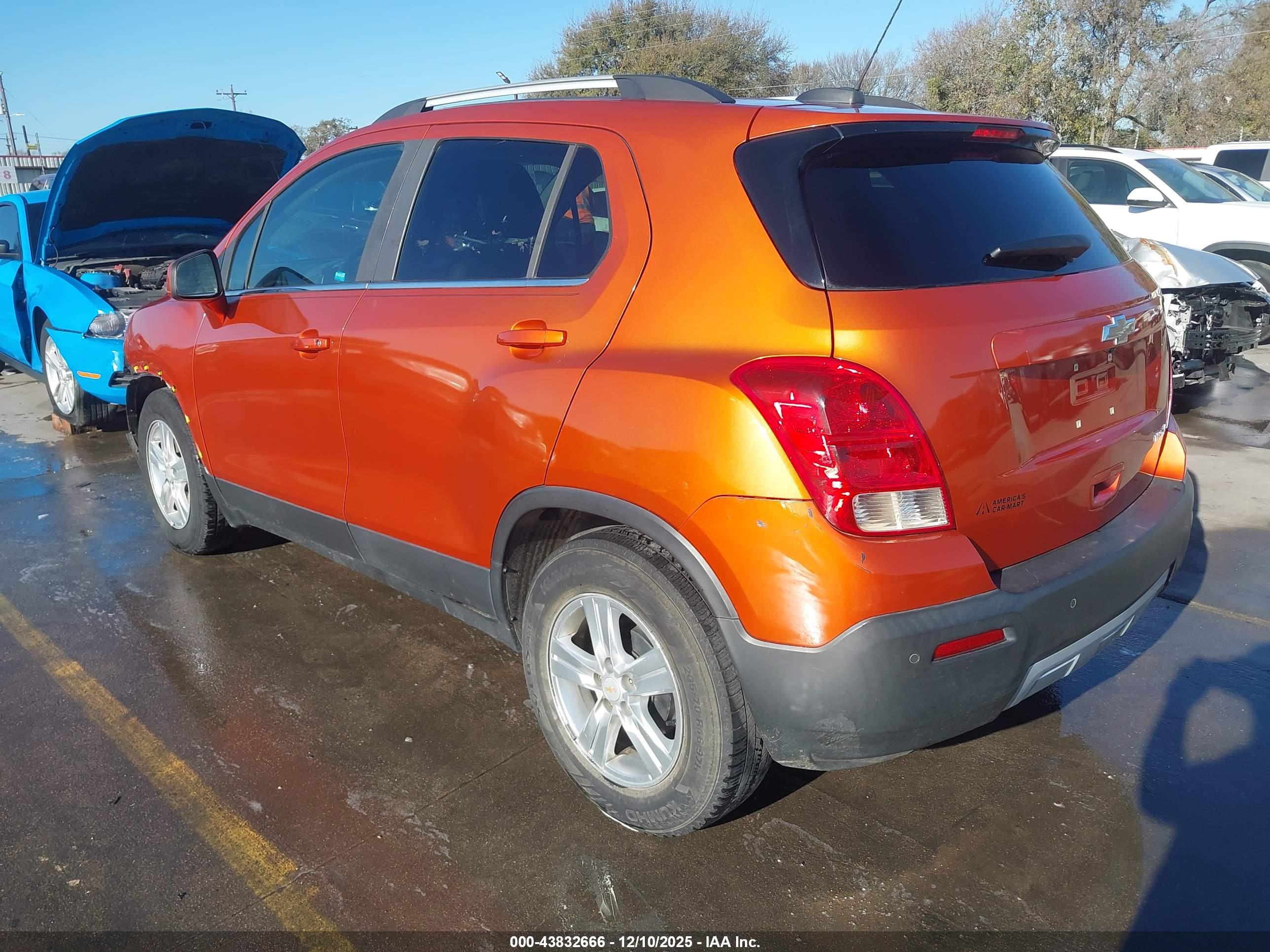 CHEVROLET TRAX image 3