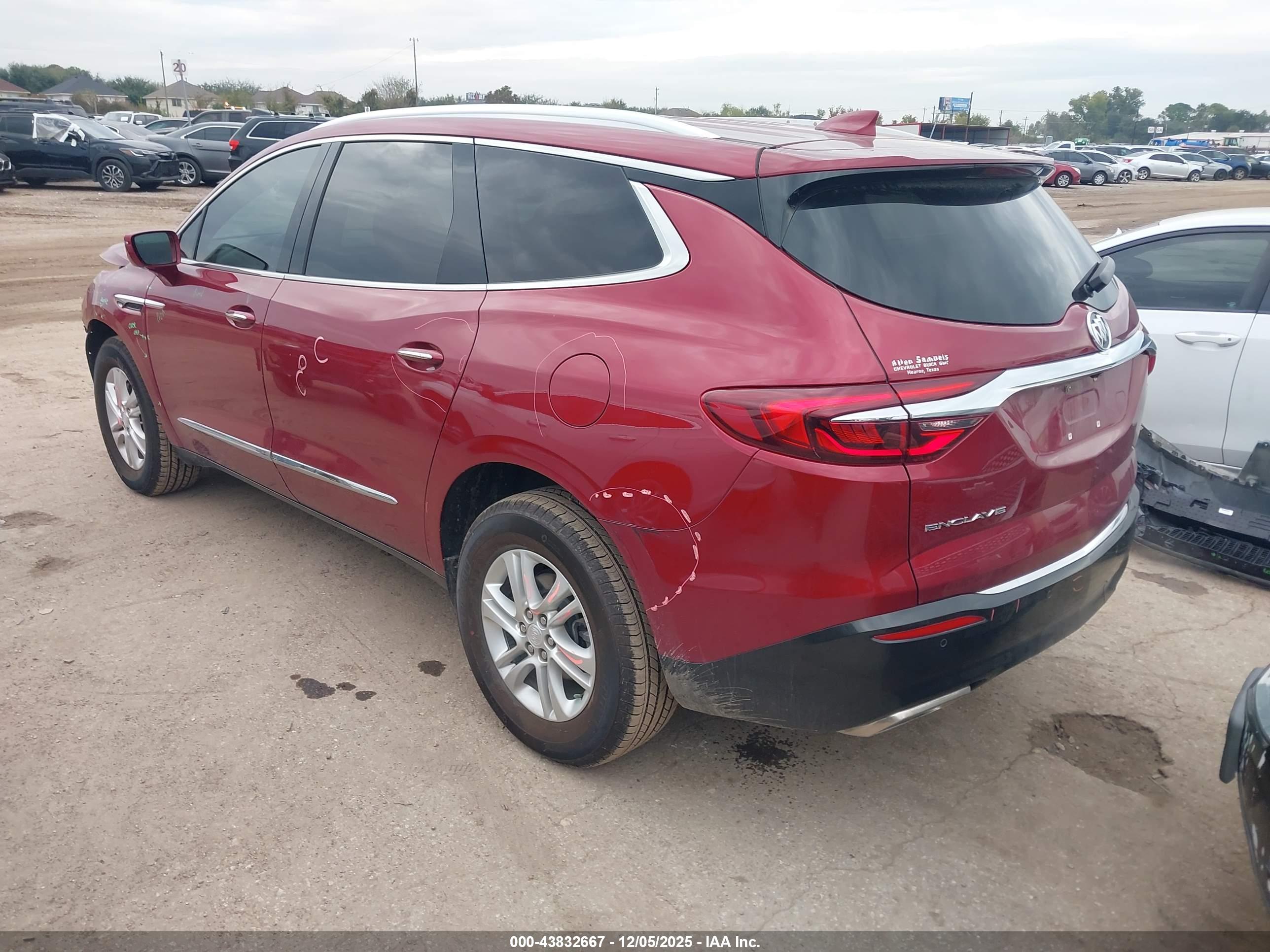BUICK ENCLAVE image 3