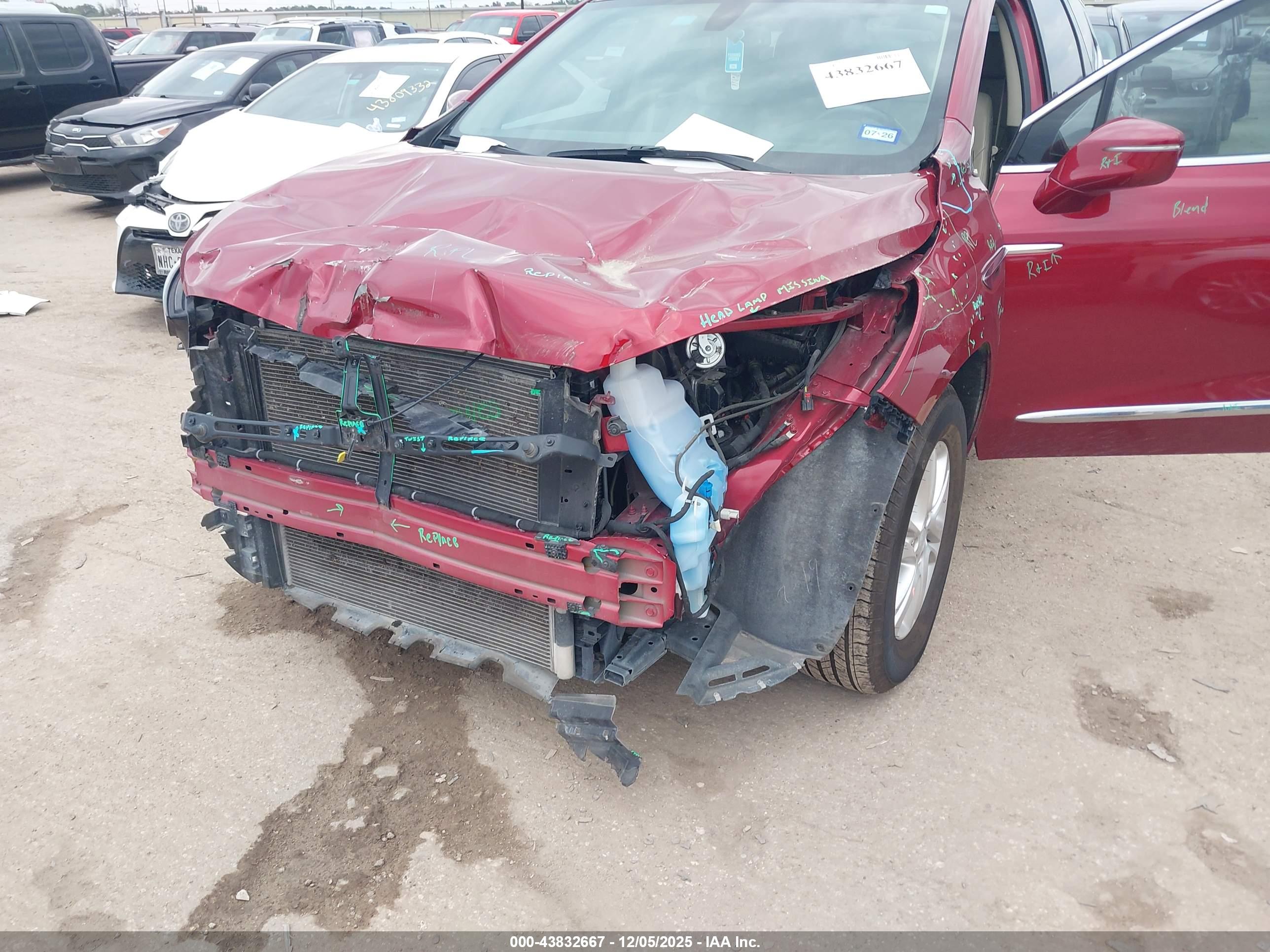 BUICK ENCLAVE image 6