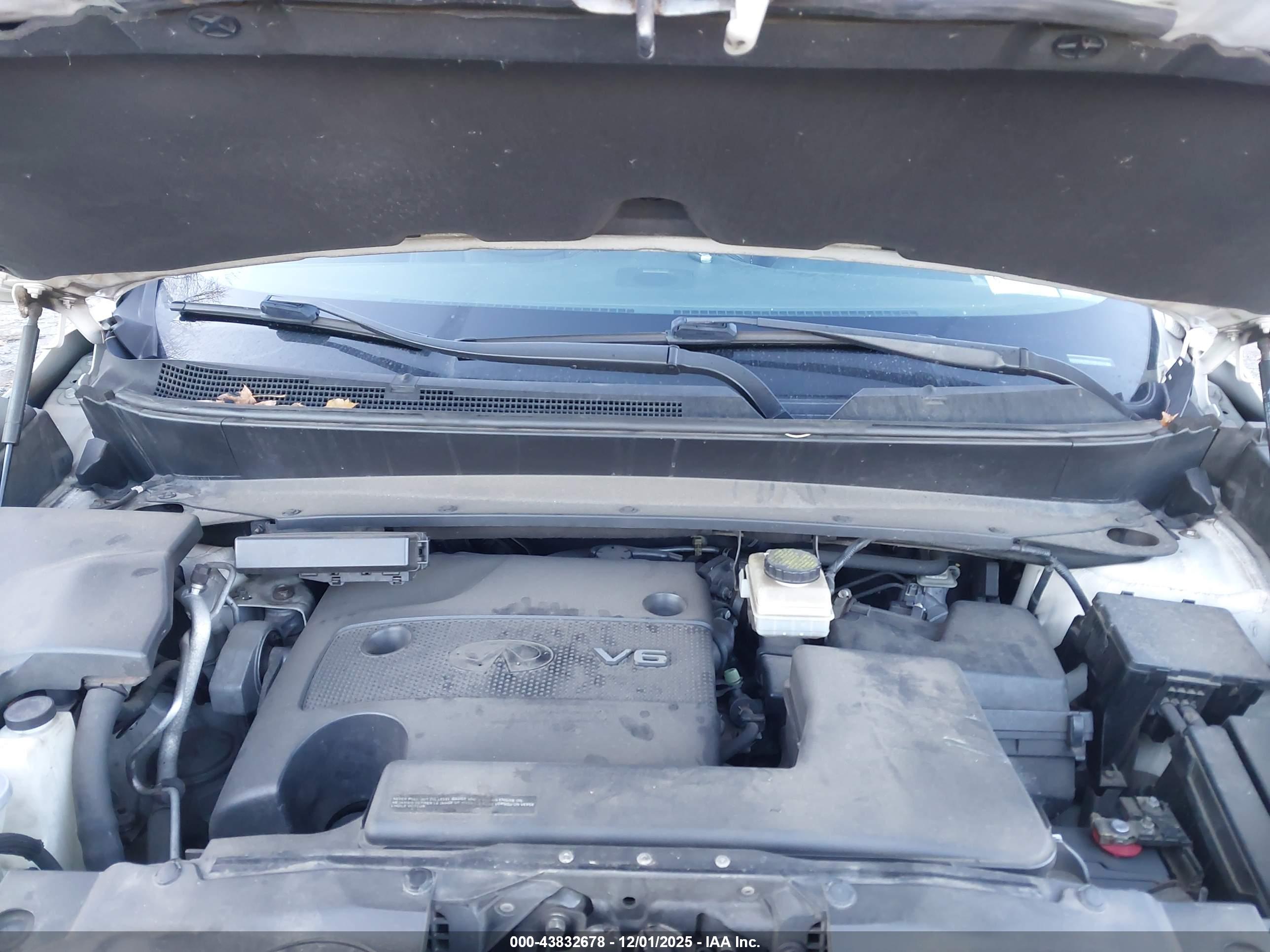 INFINITI QX60 image 10