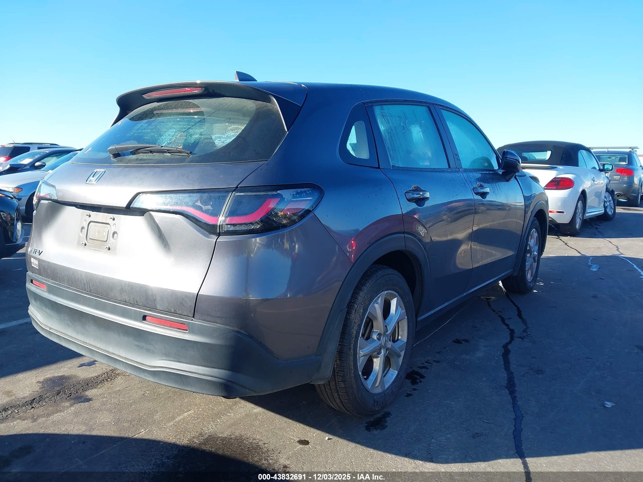 HONDA HR-V image 4