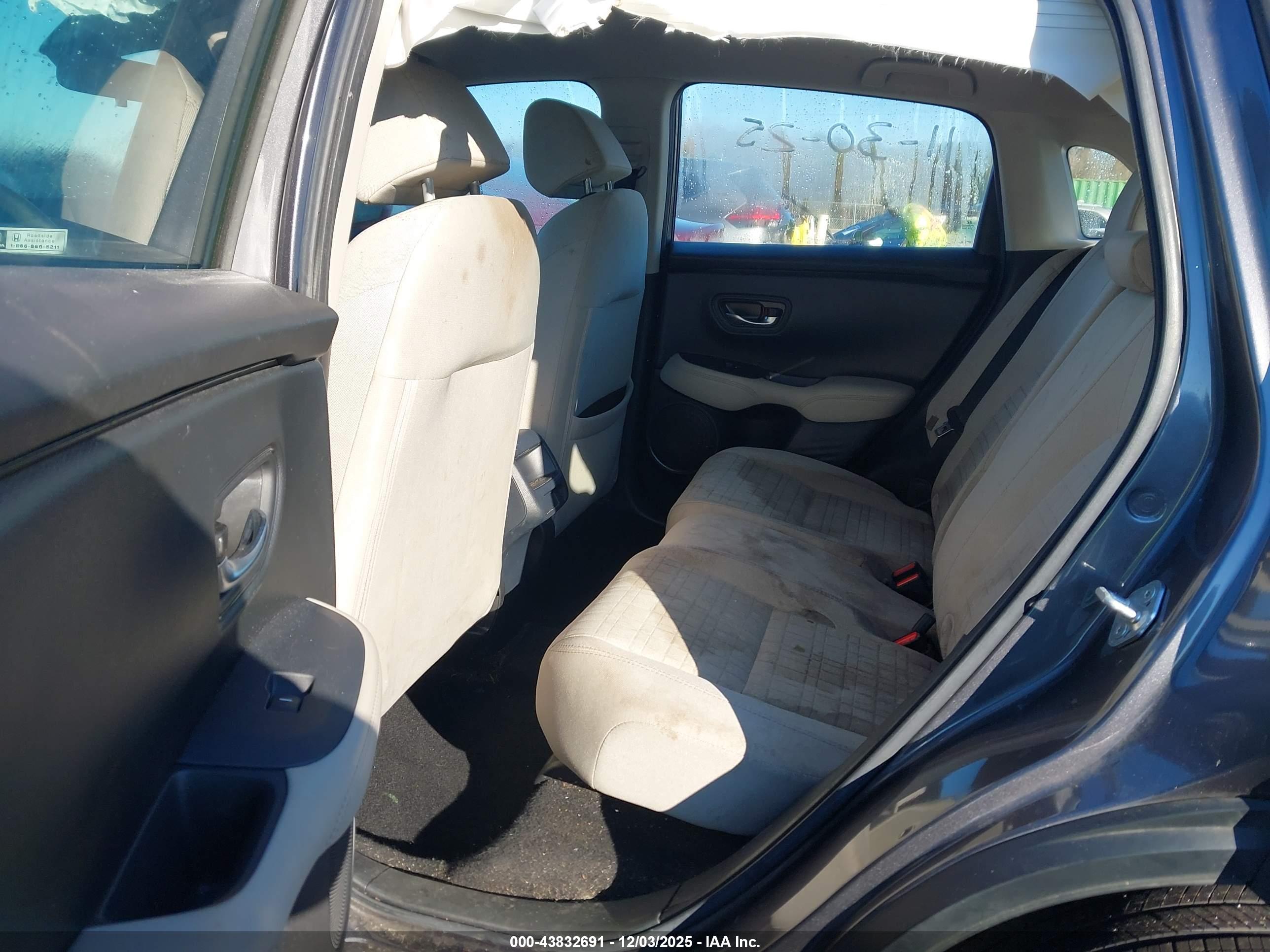 HONDA HR-V image 8