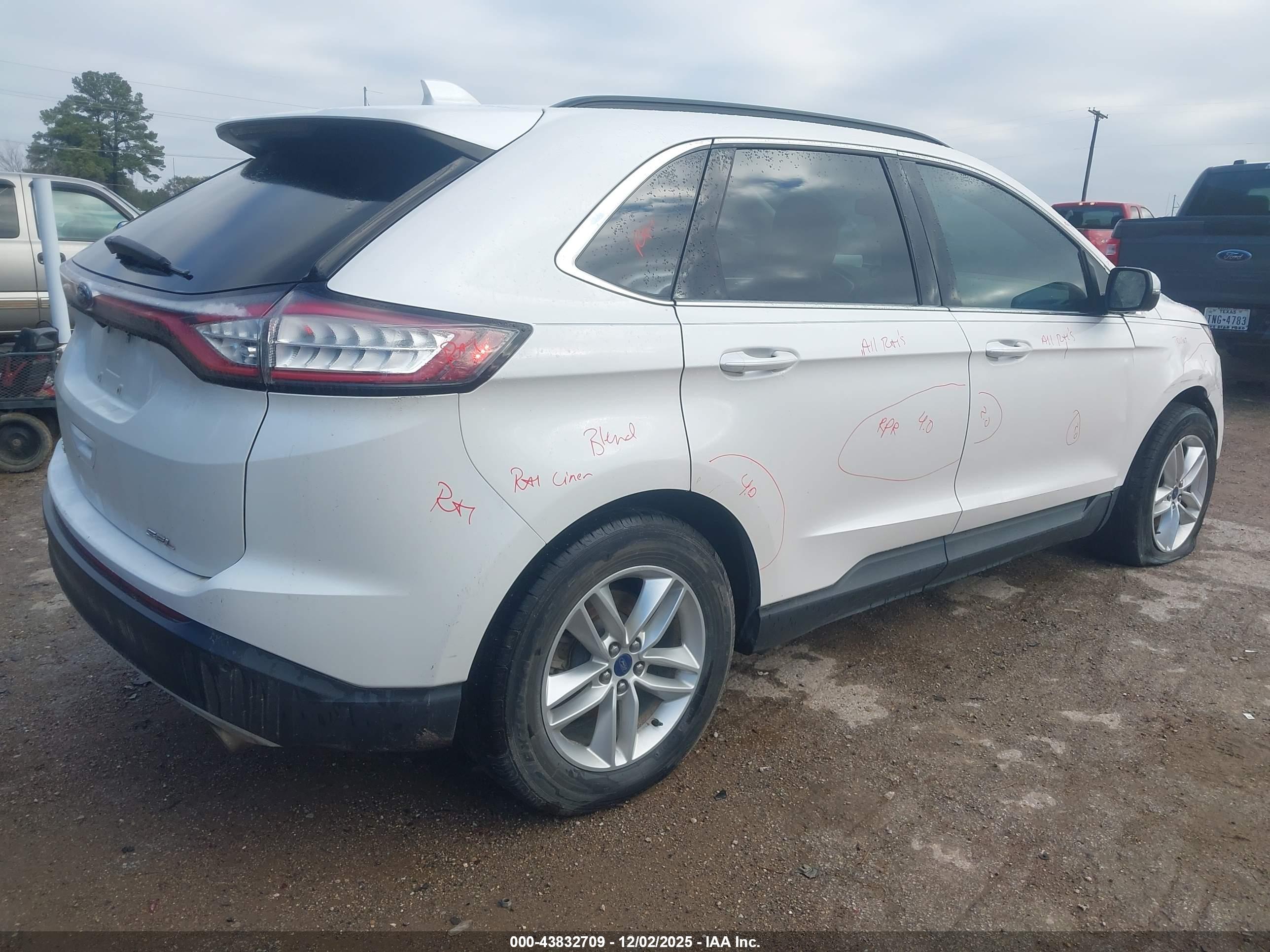 FORD EDGE image 4