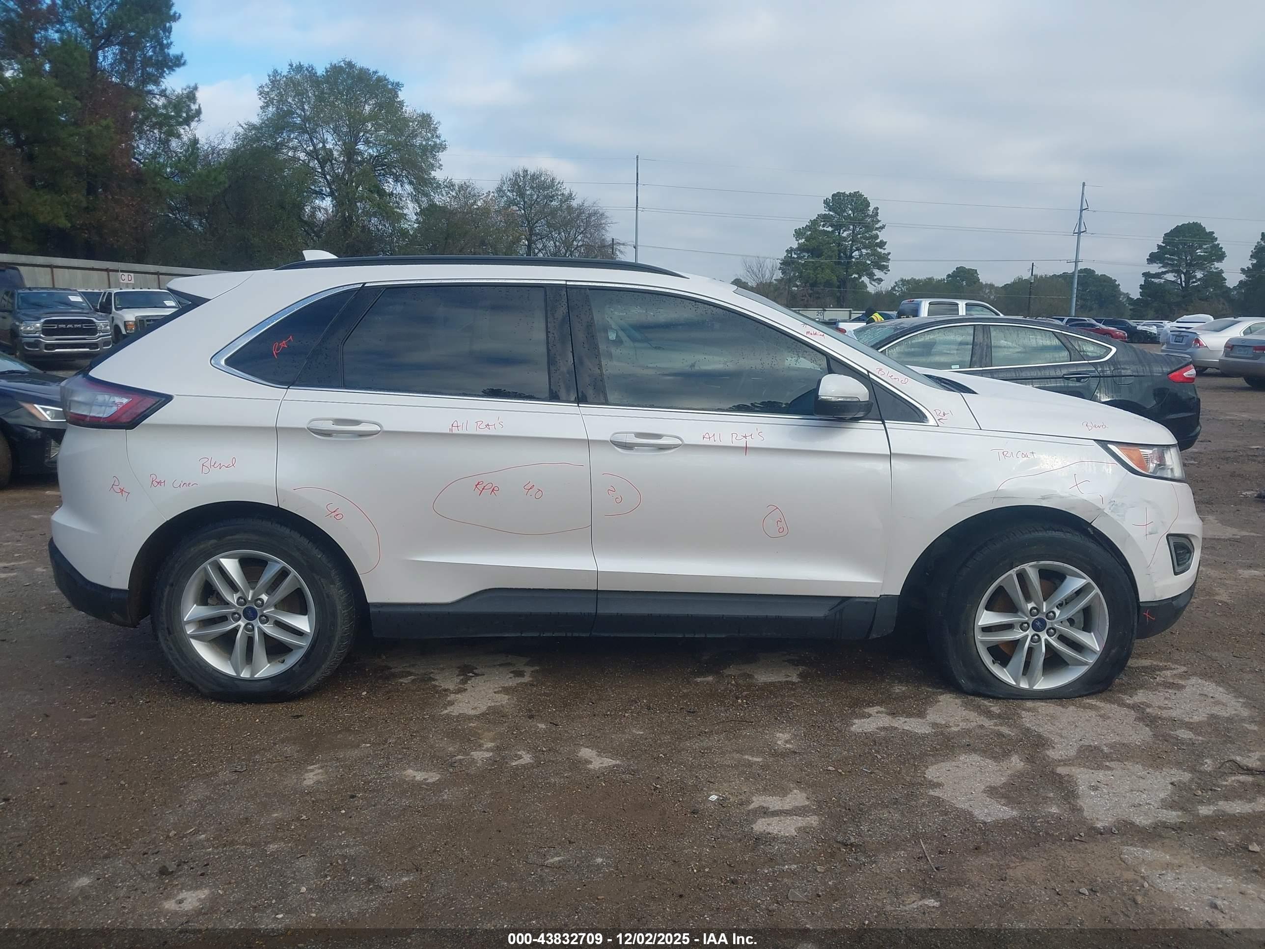 FORD EDGE image 6