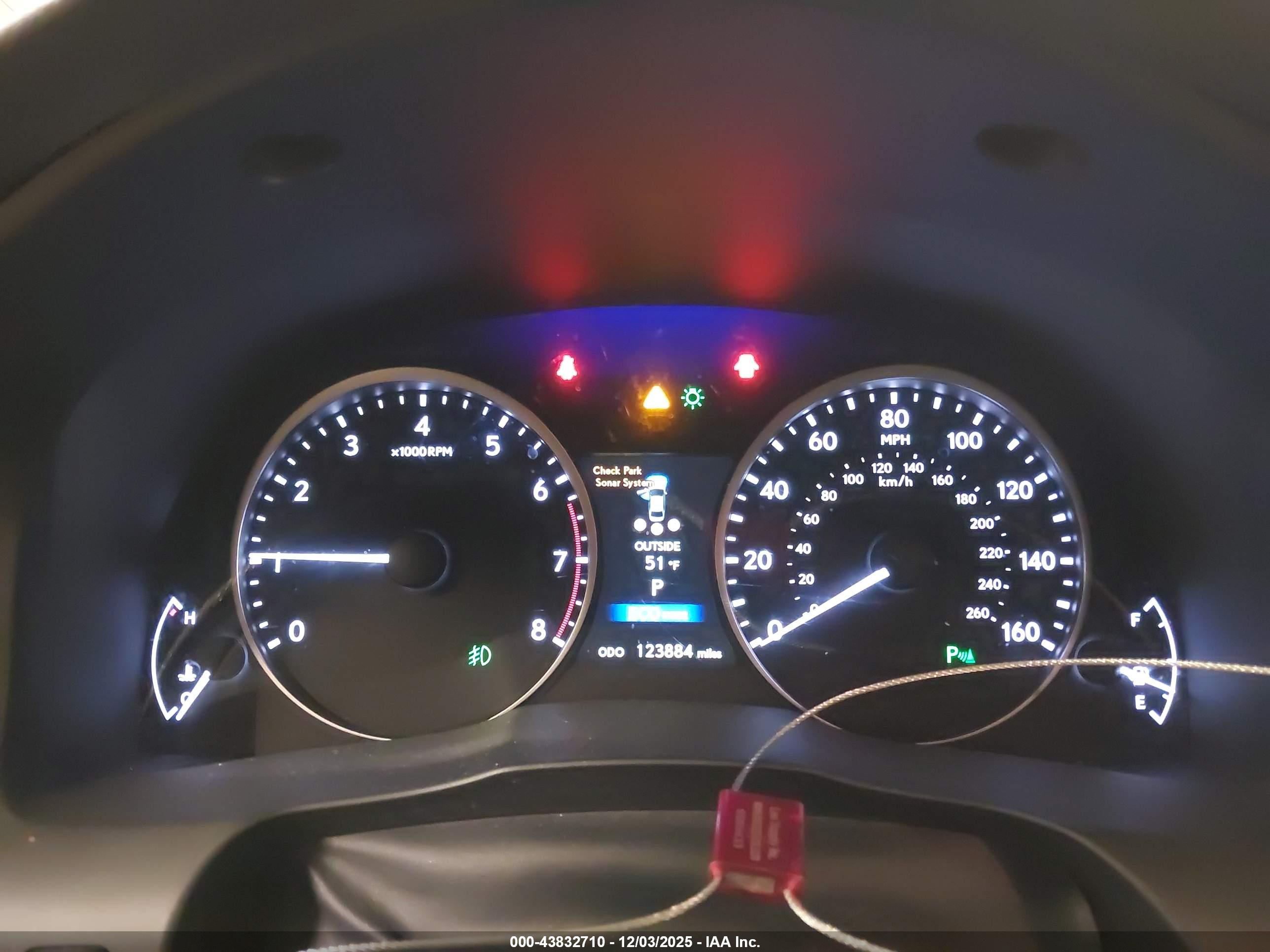 LEXUS ES image 7