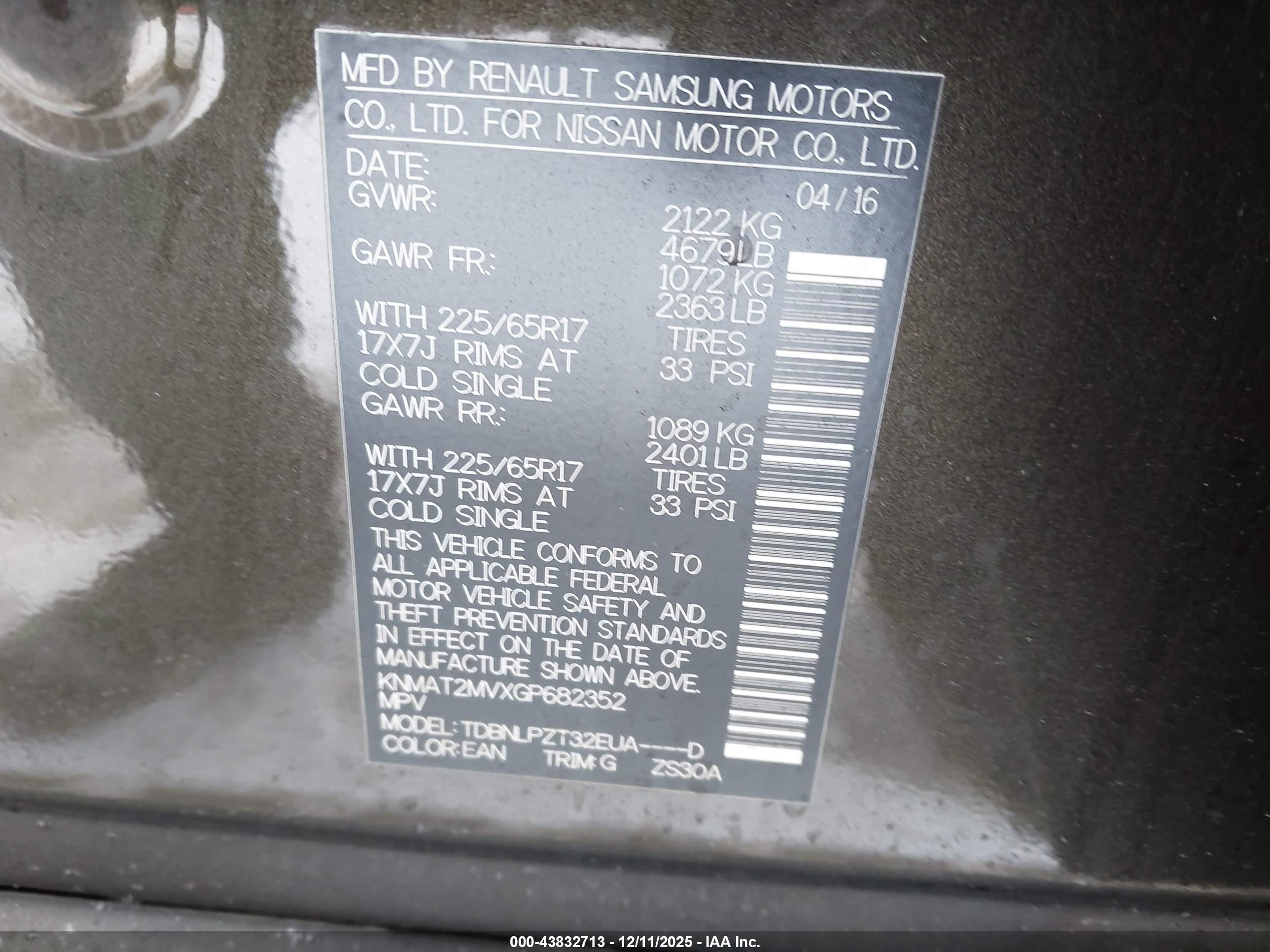 NISSAN ROGUE image 9