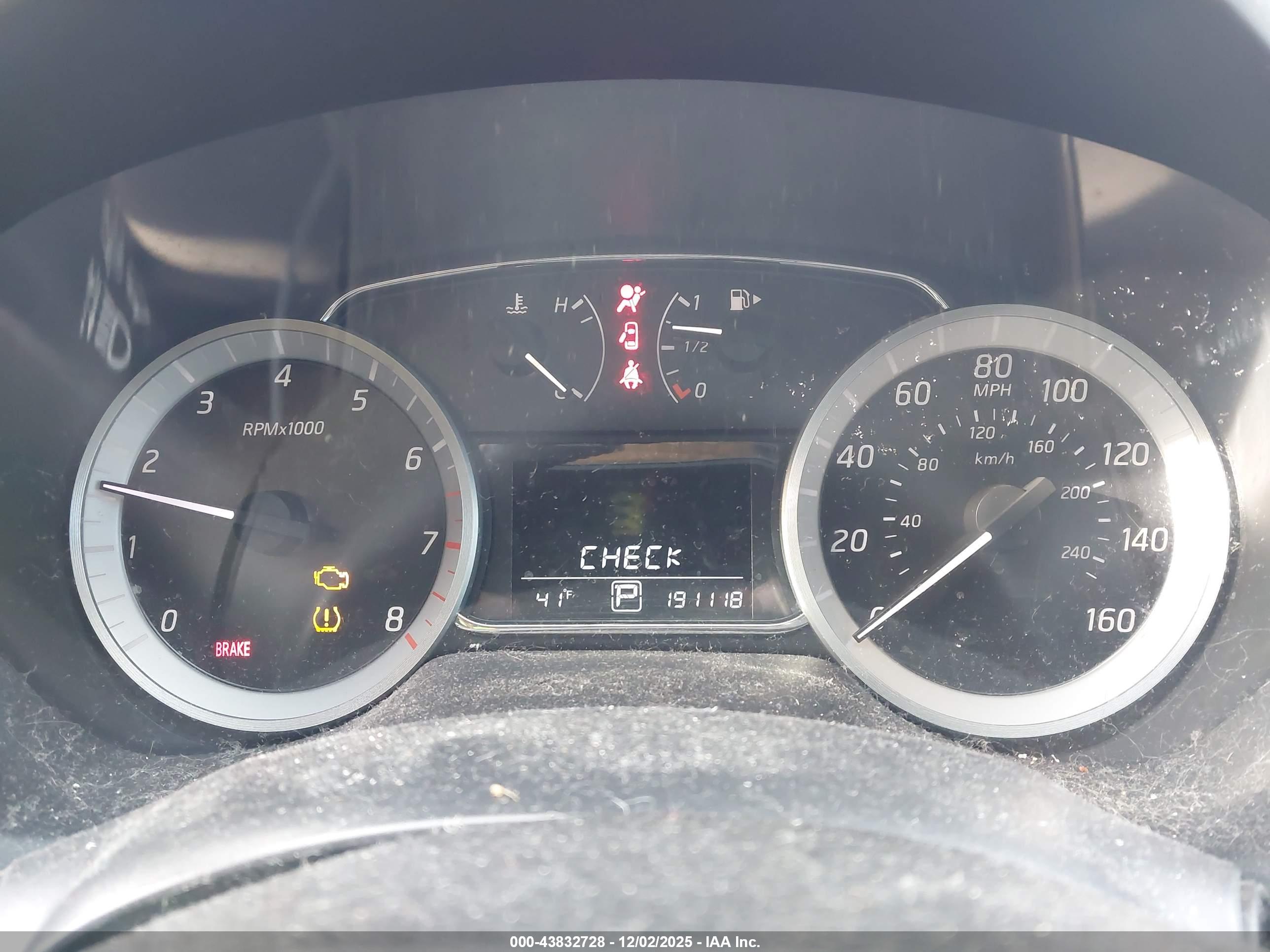 NISSAN SENTRA image 7