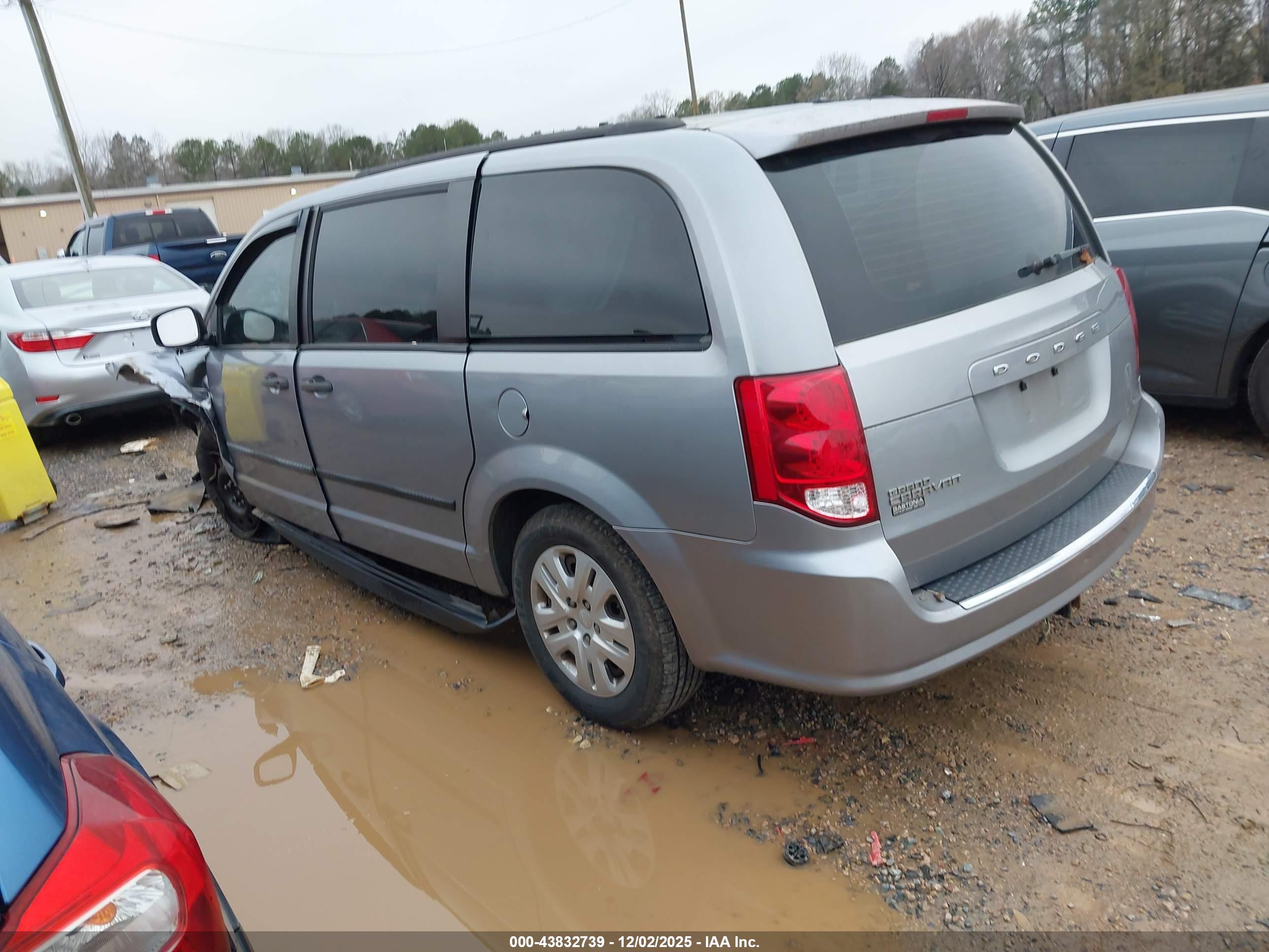 DODGE GRAND image 3