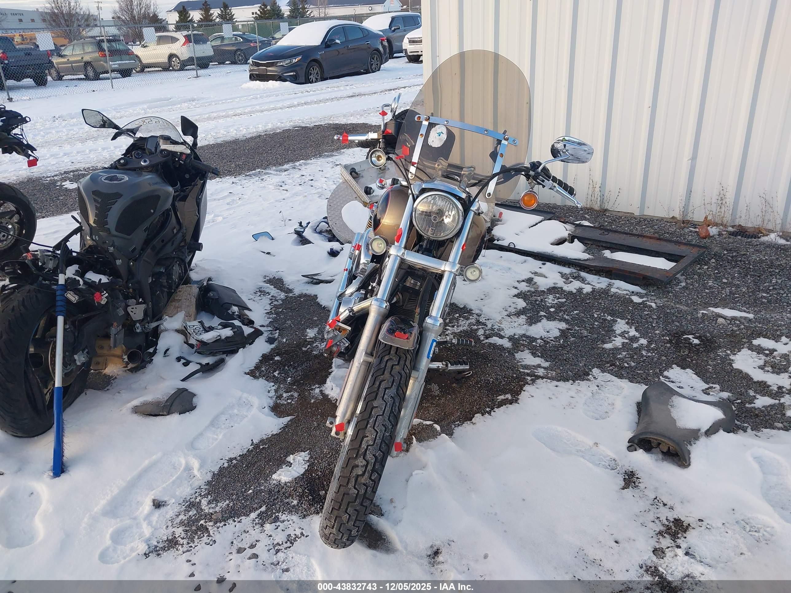 HARLEY-DAVIDSON FXDLI image 5