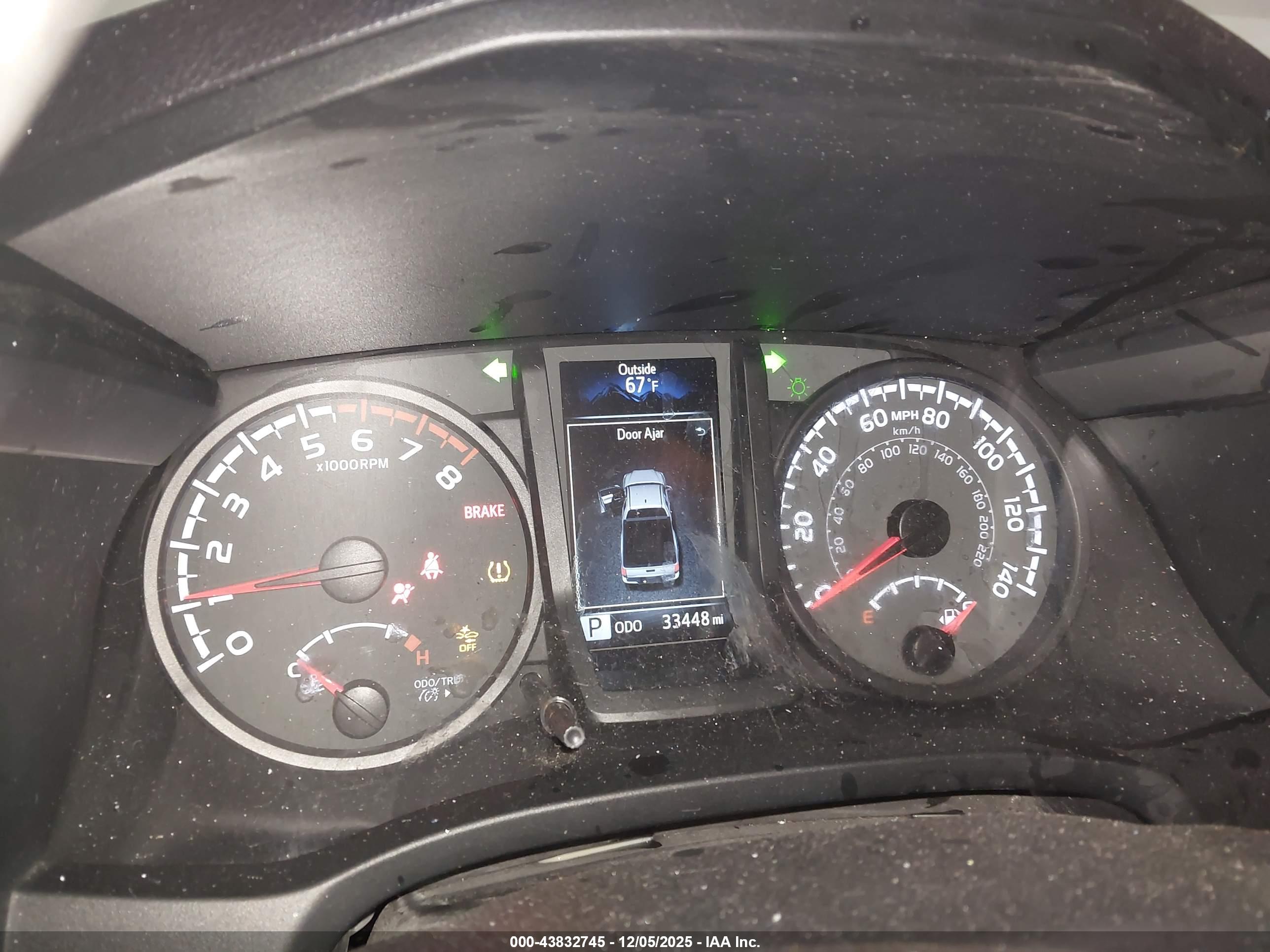 TOYOTA TACOMA image 7