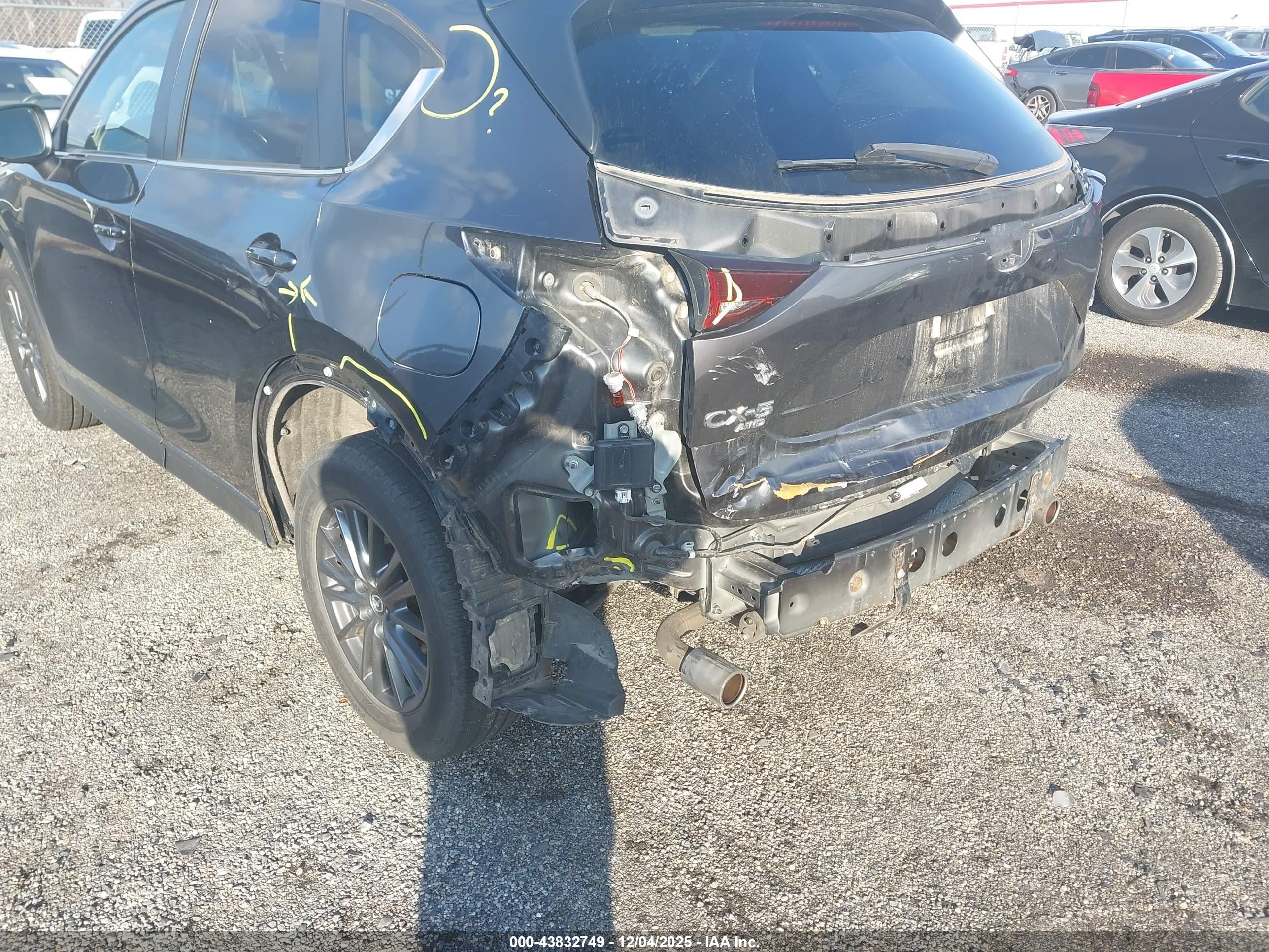 MAZDA CX-5 image 6