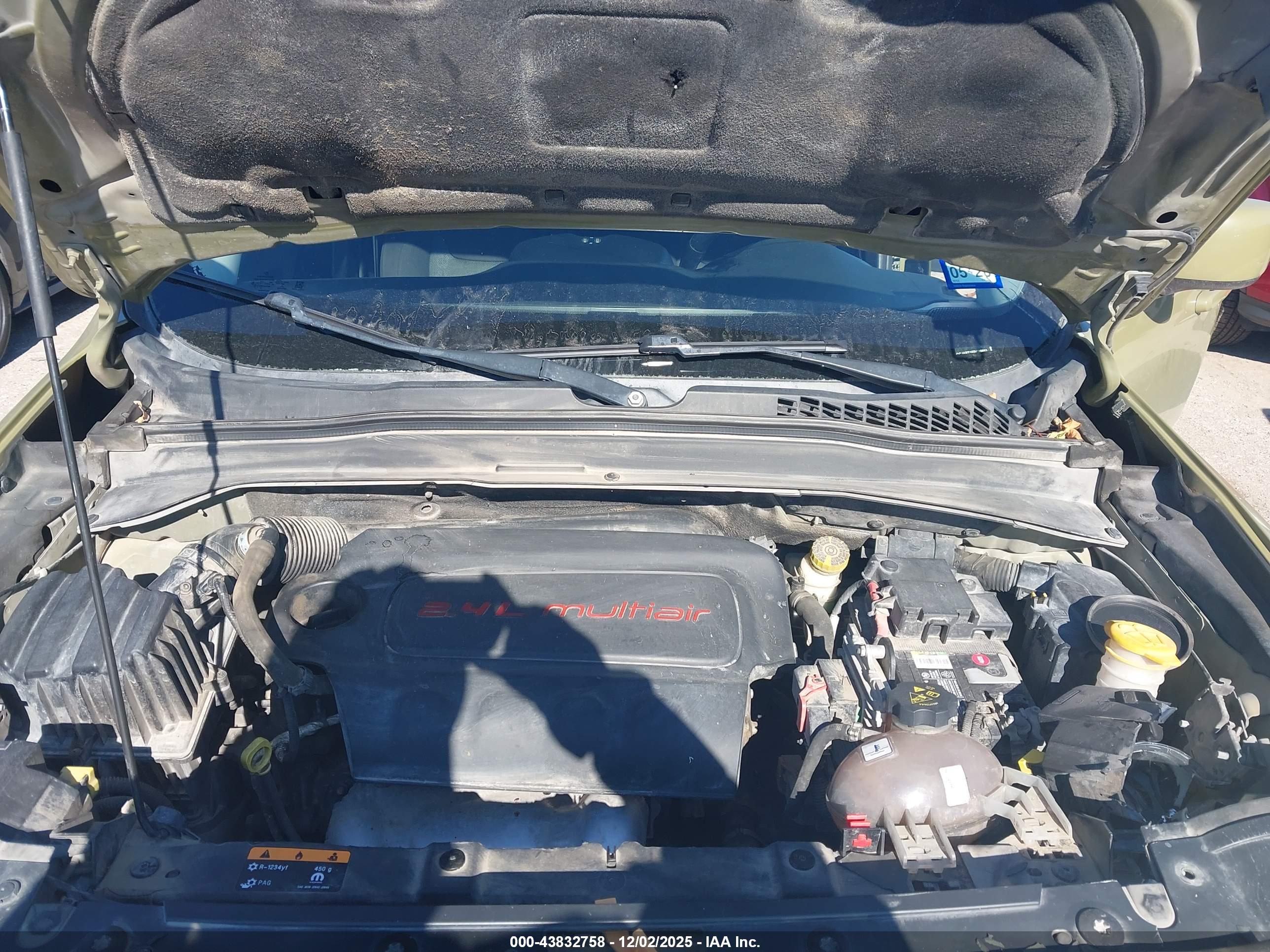 JEEP RENEGADE image 10
