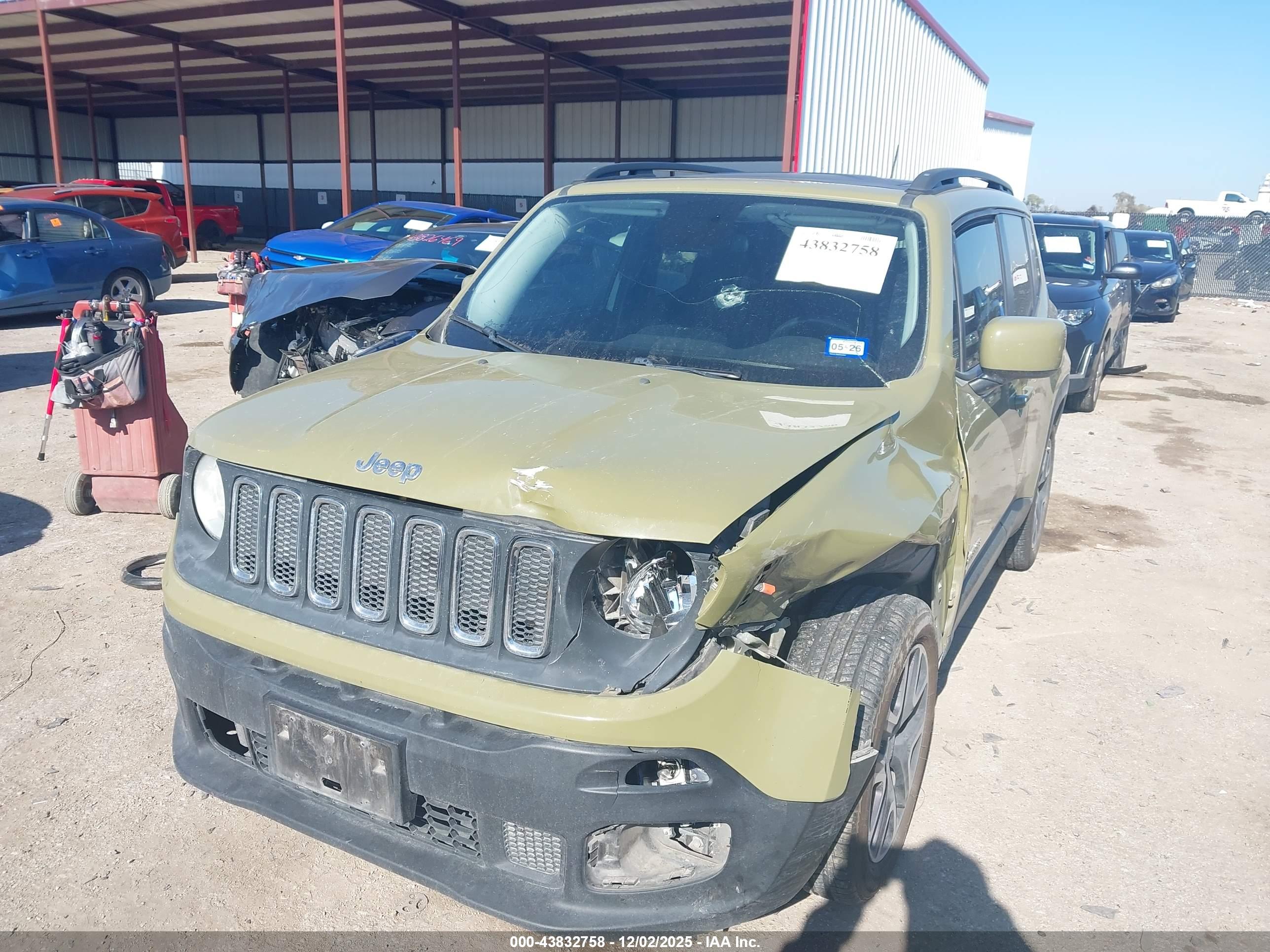 JEEP RENEGADE image 2