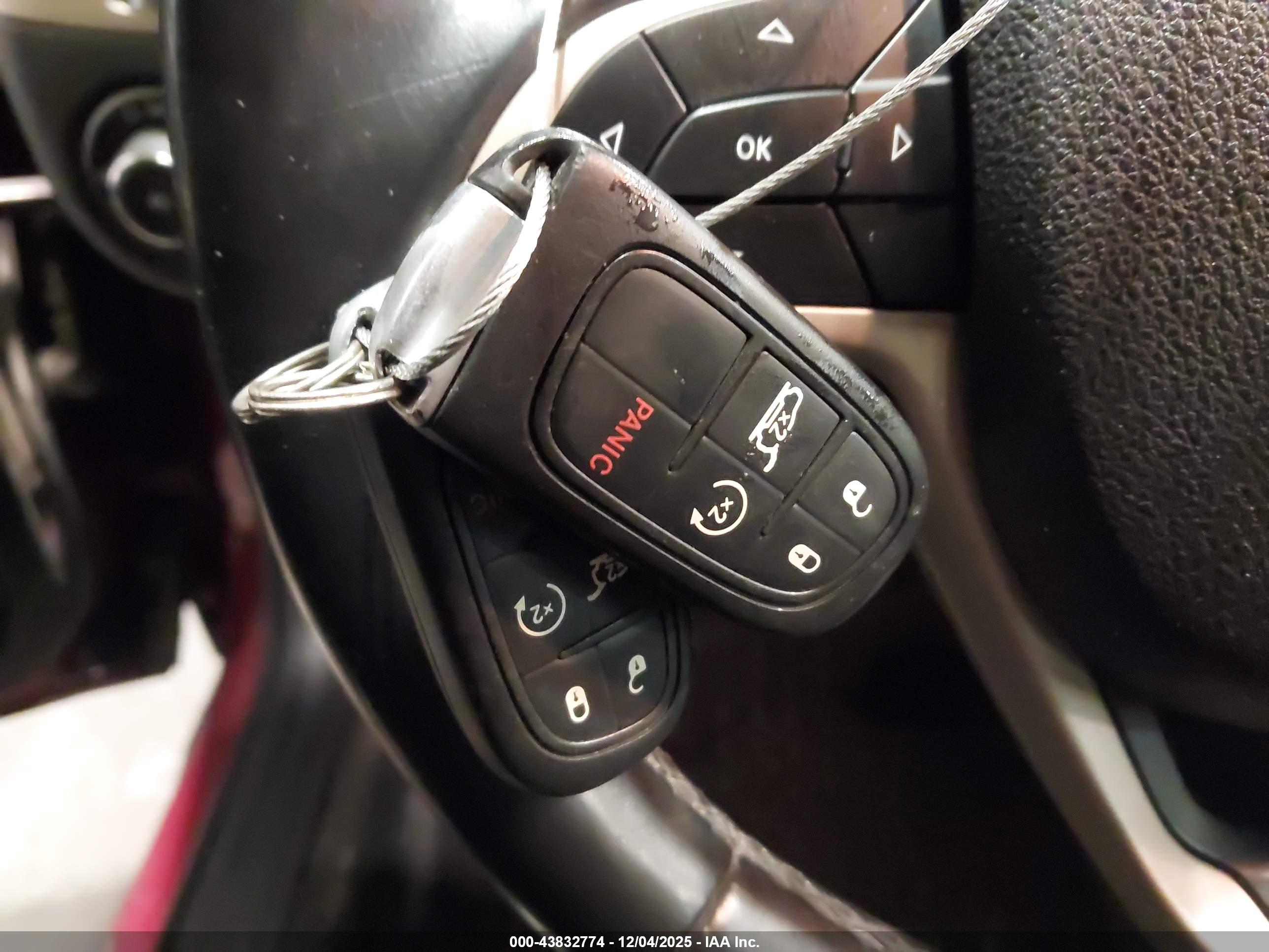 JEEP CHEROKEE image 11
