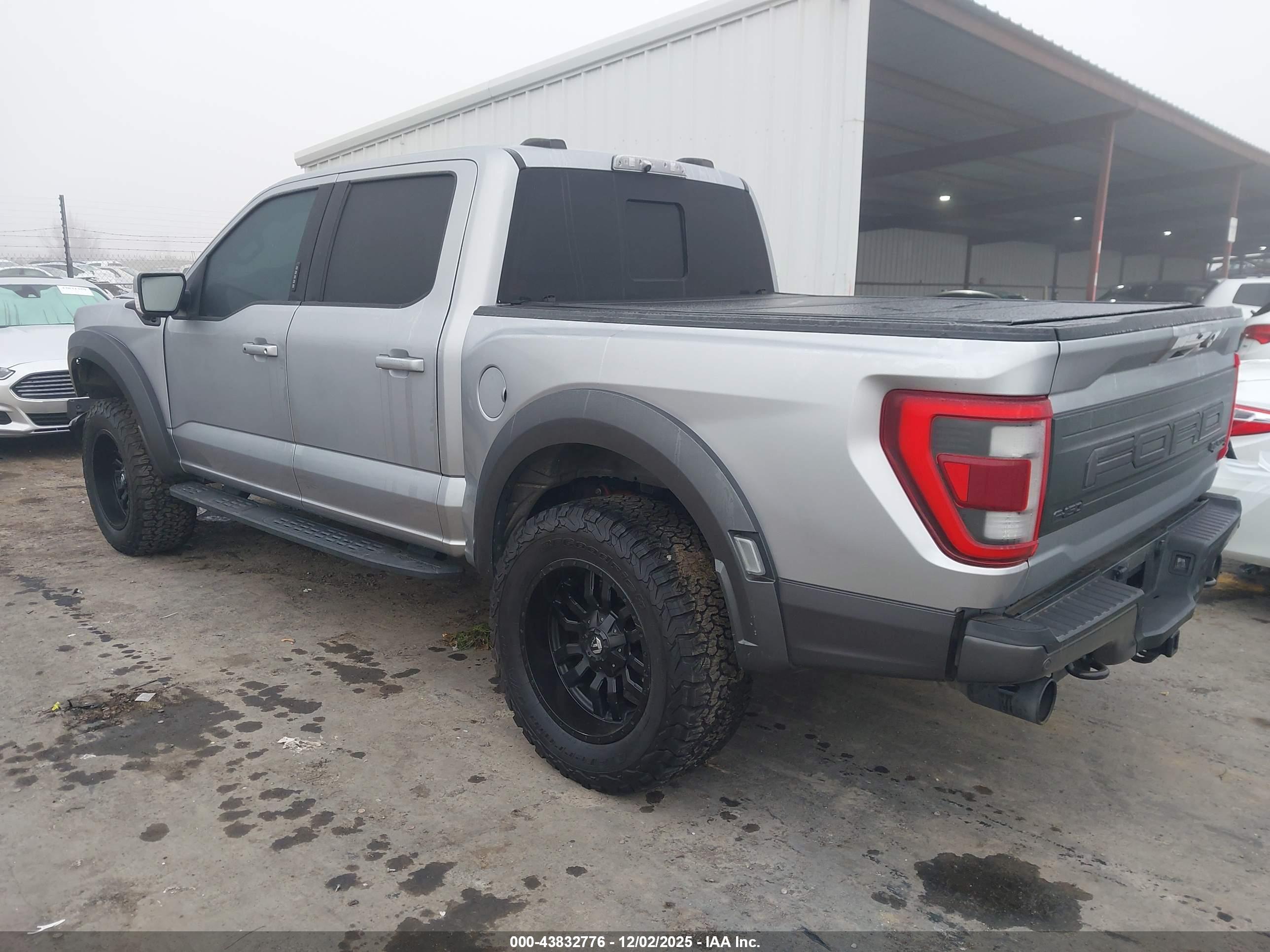 FORD F-150 image 3