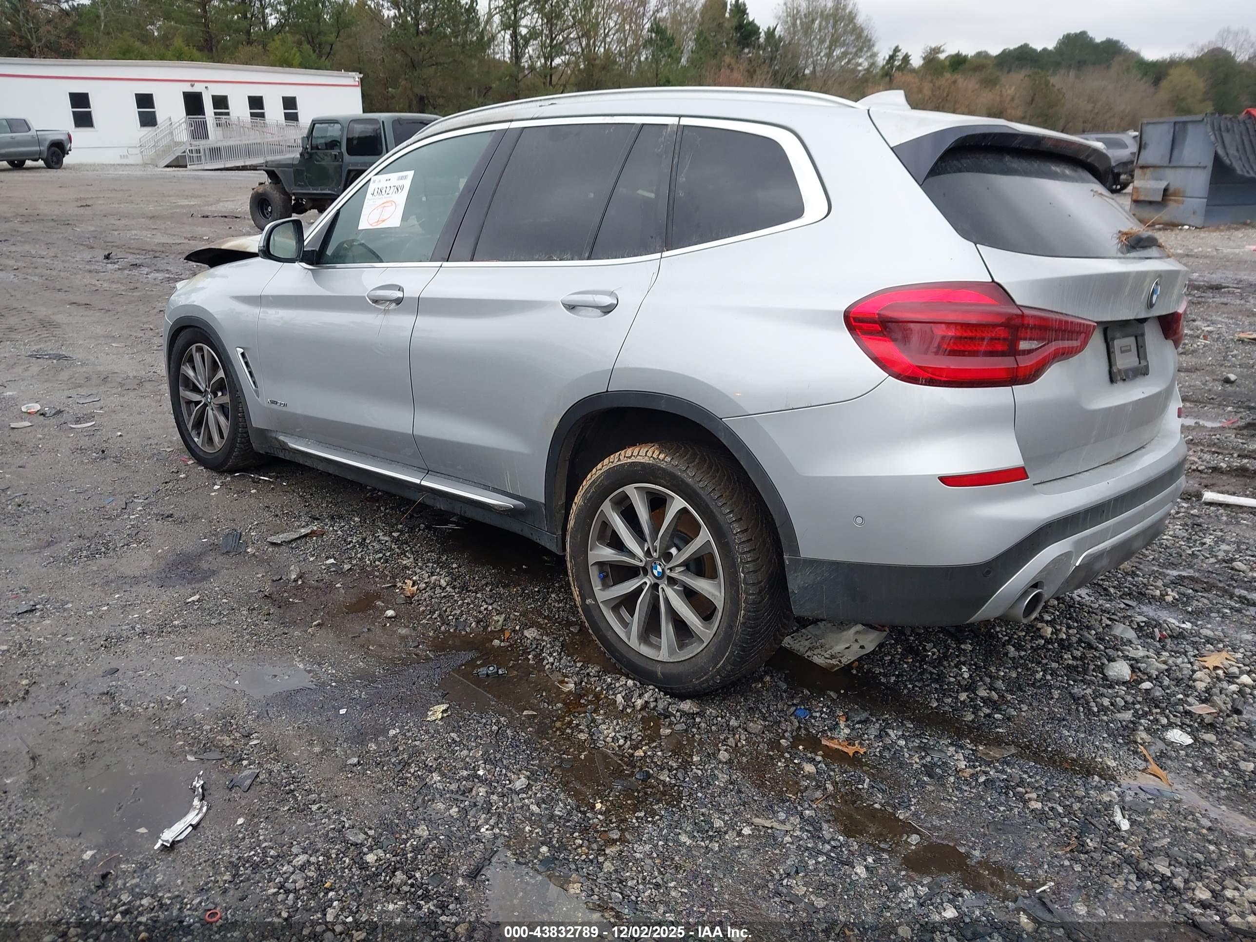 BMW X3 image 3