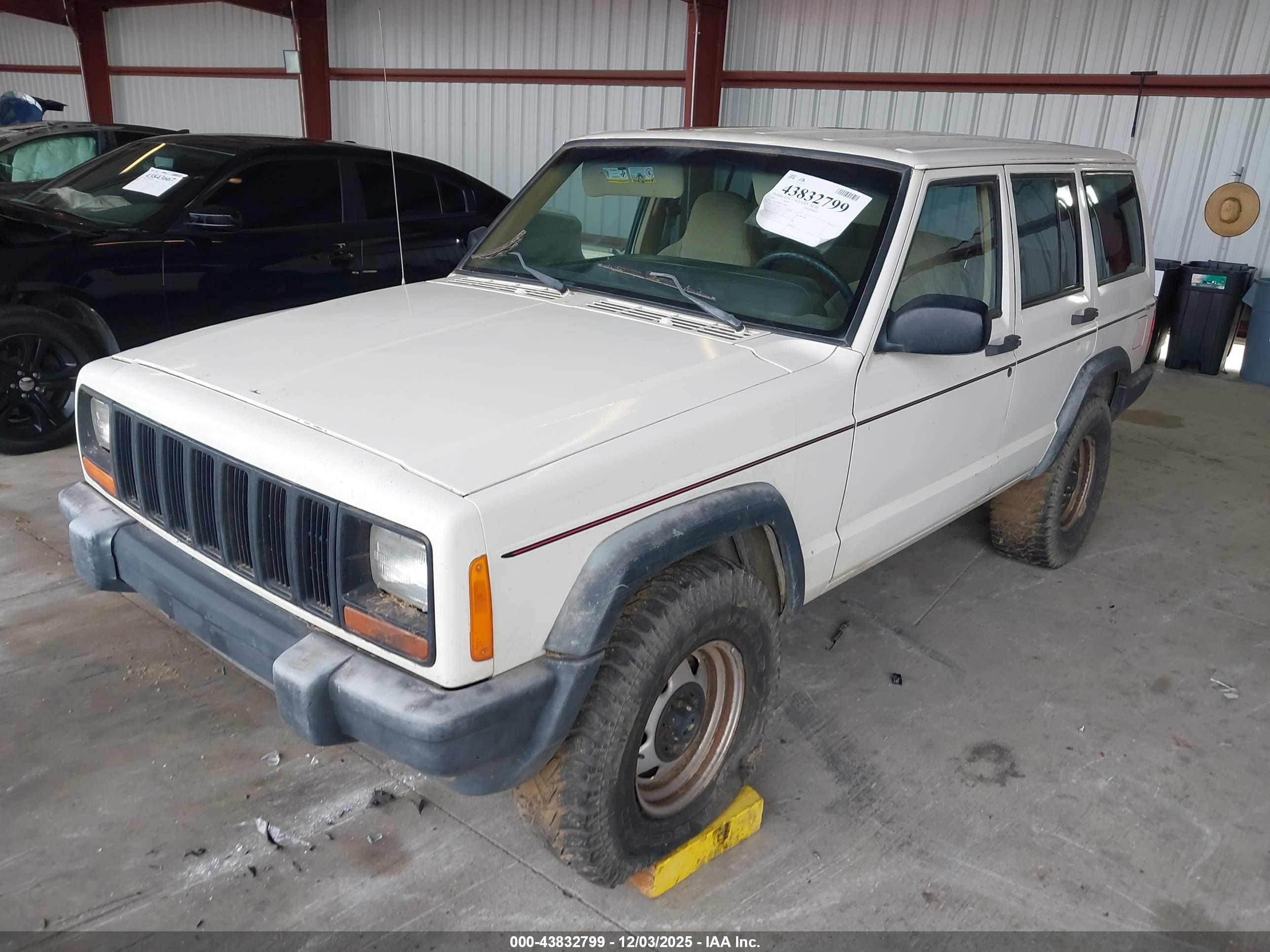 JEEP CHEROKEE image 2