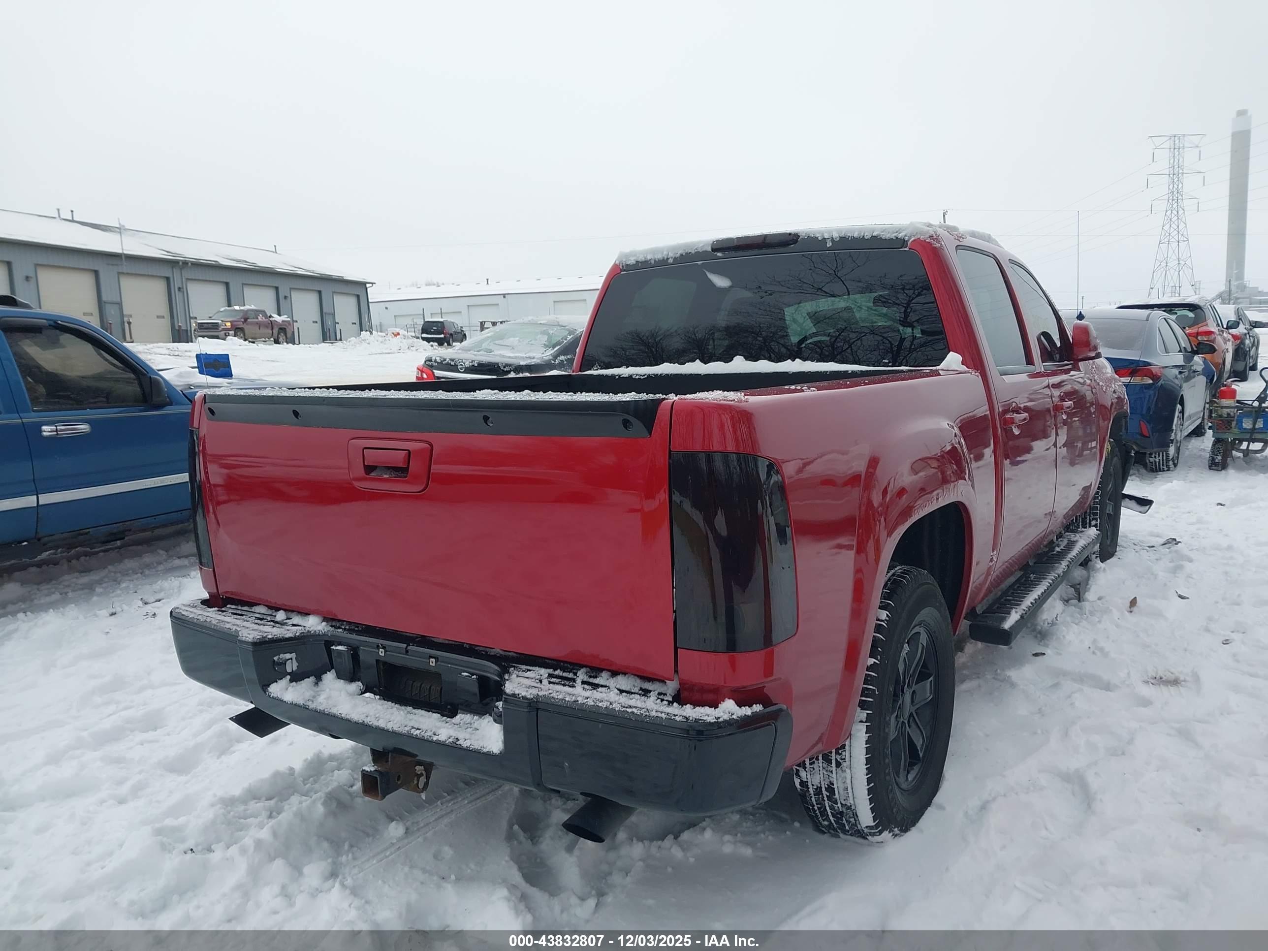 GMC SIERRA image 4