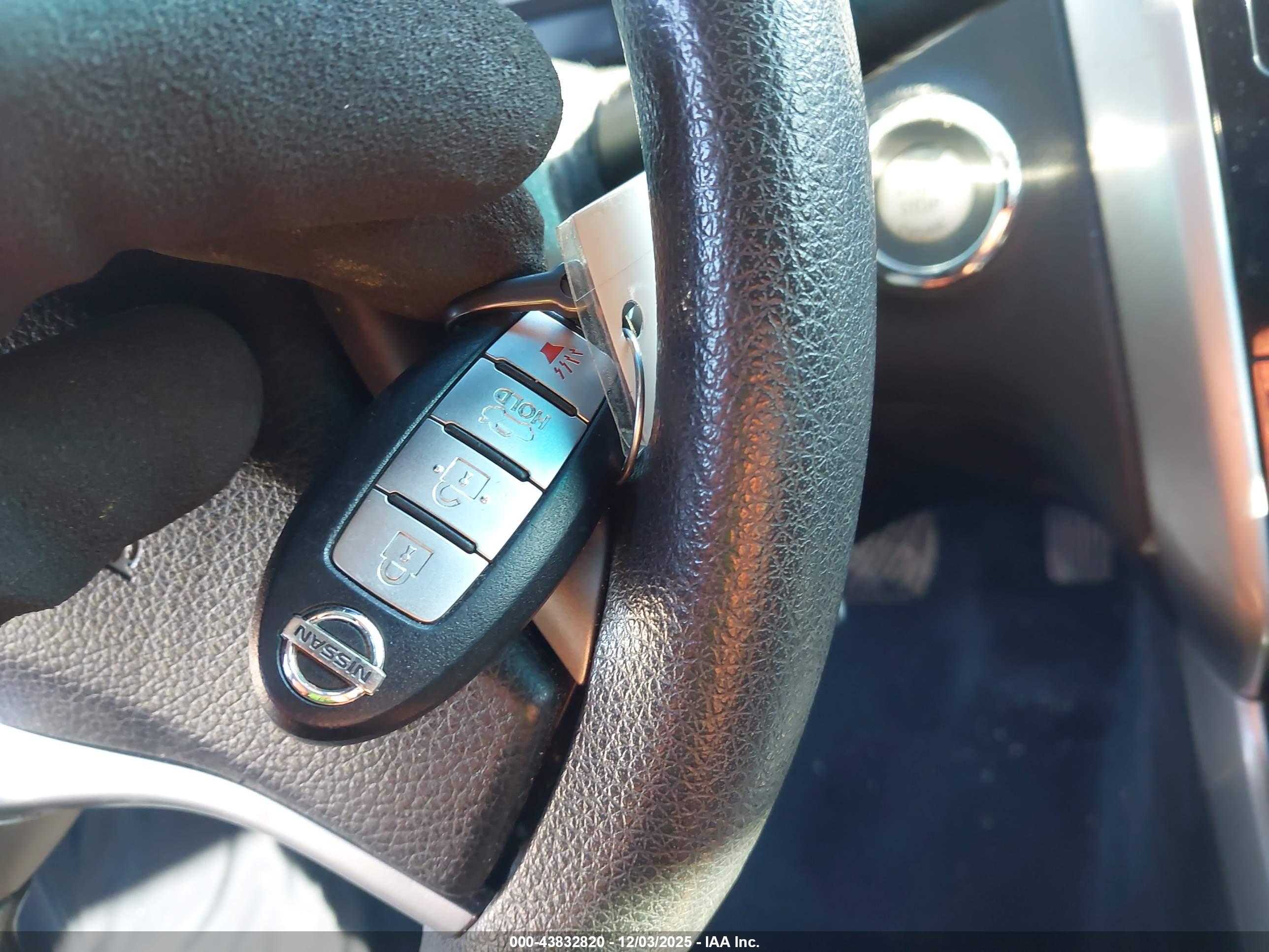 NISSAN ALTIMA image 11