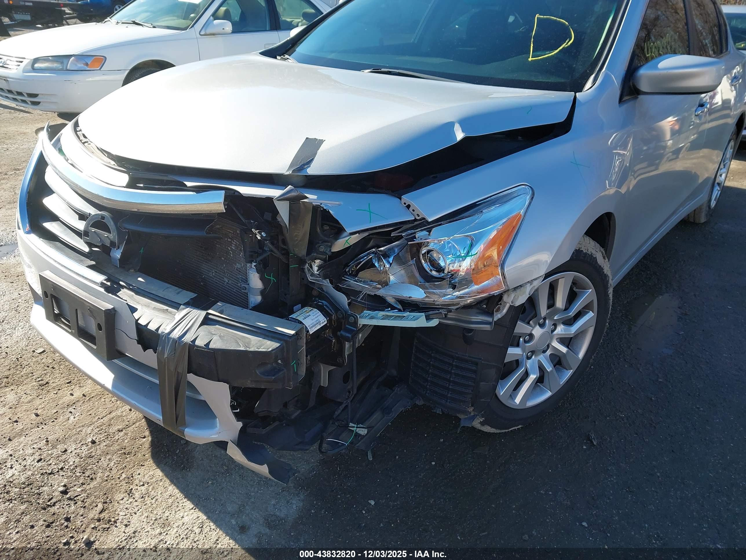 NISSAN ALTIMA image 6