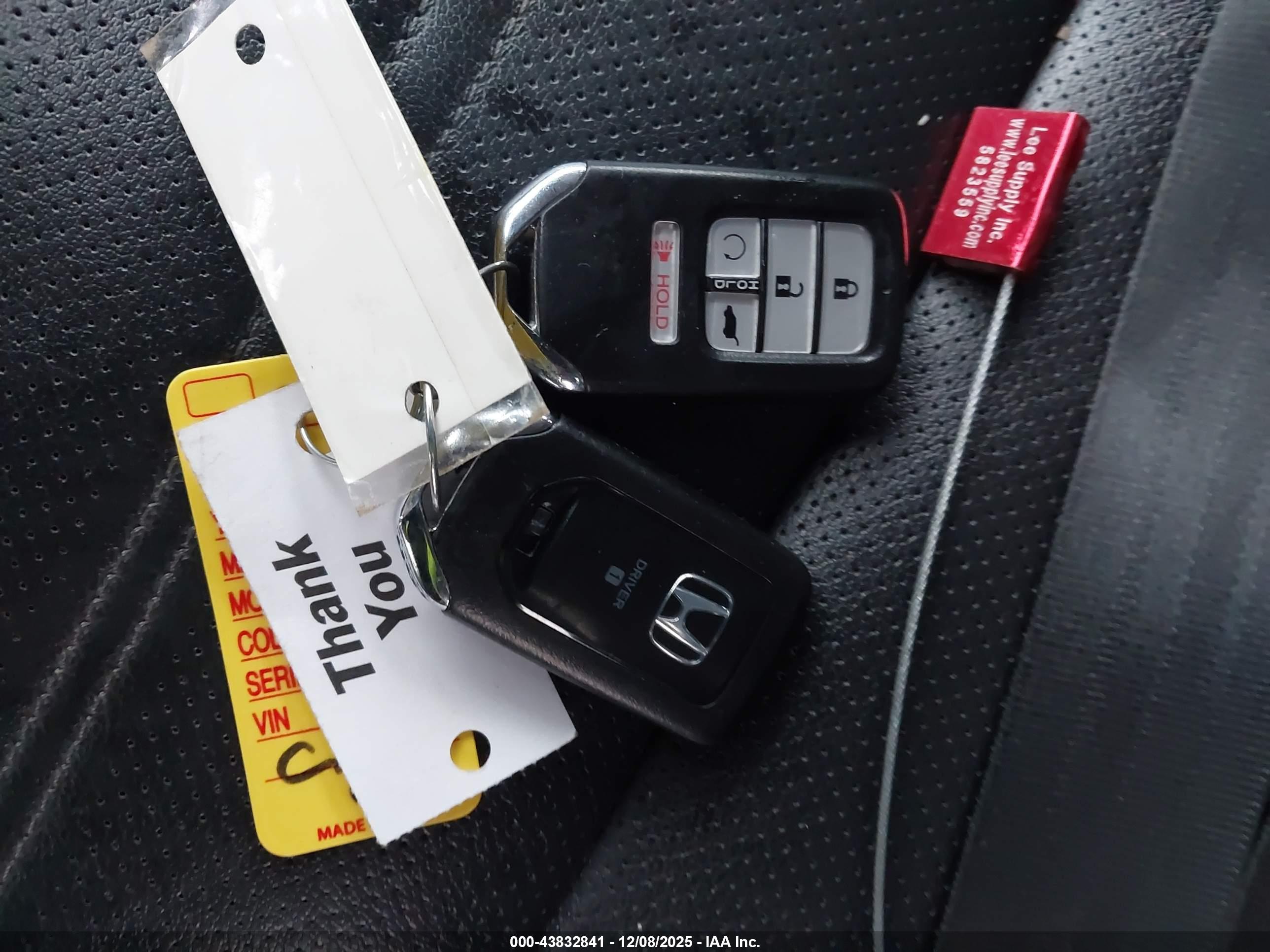 HONDA CR-V image 11