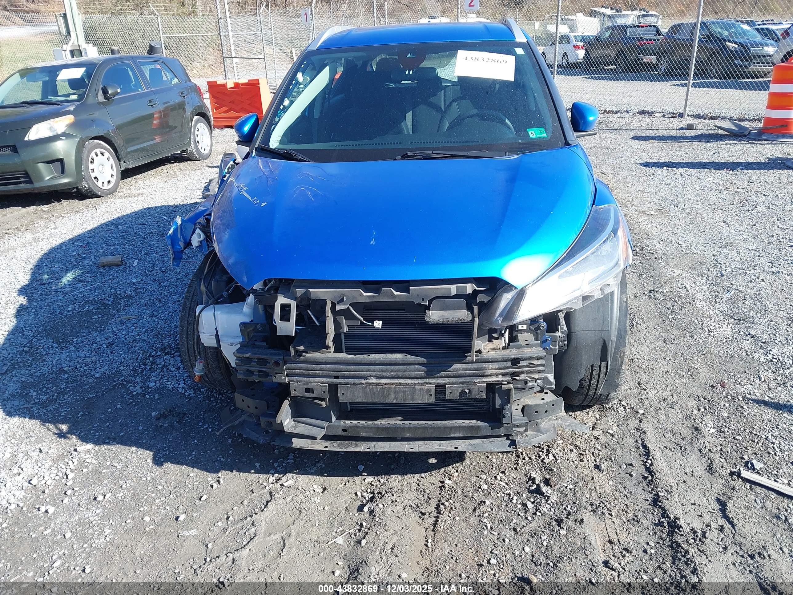NISSAN KICKS image 6