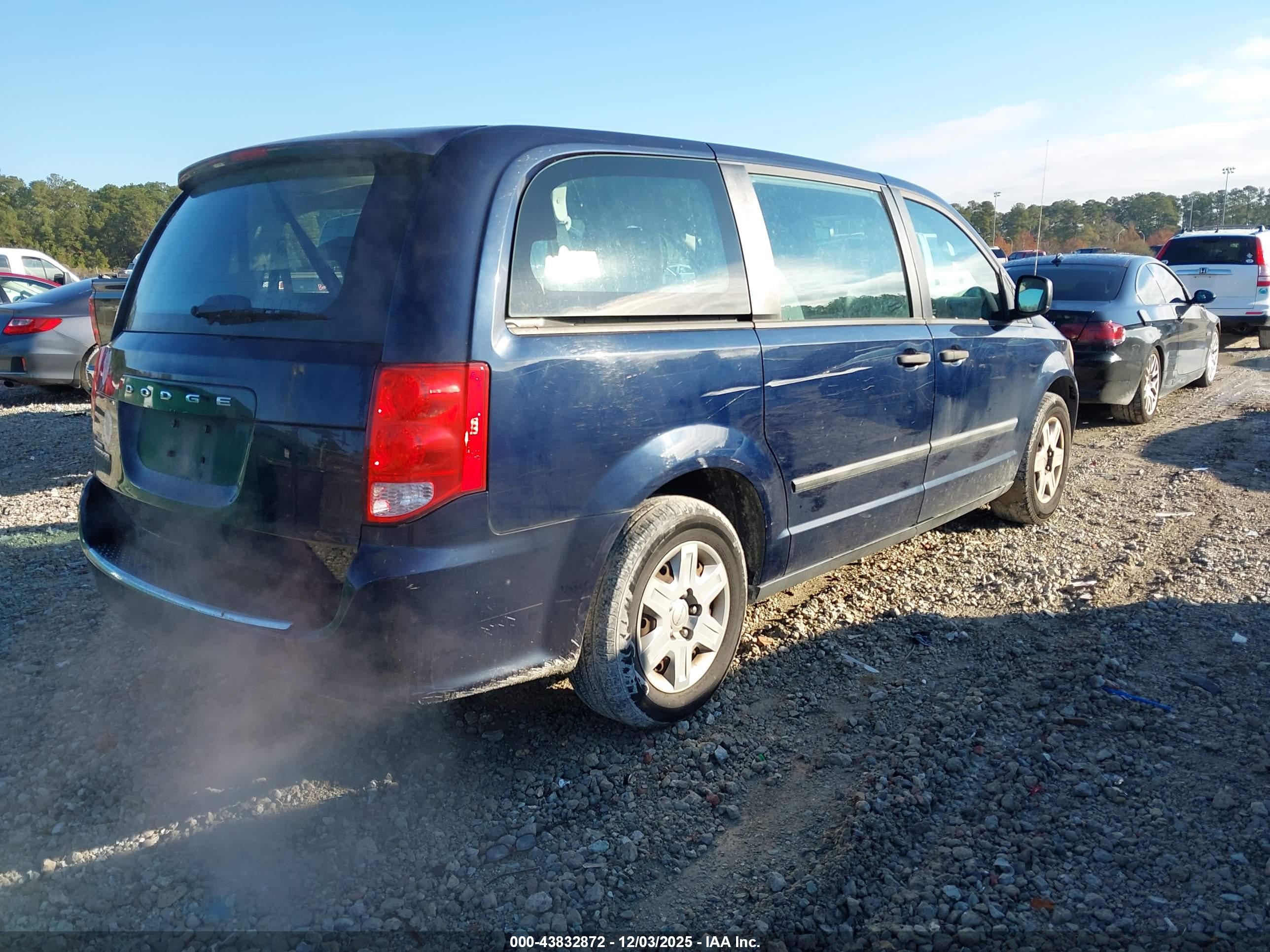 DODGE GRAND image 4