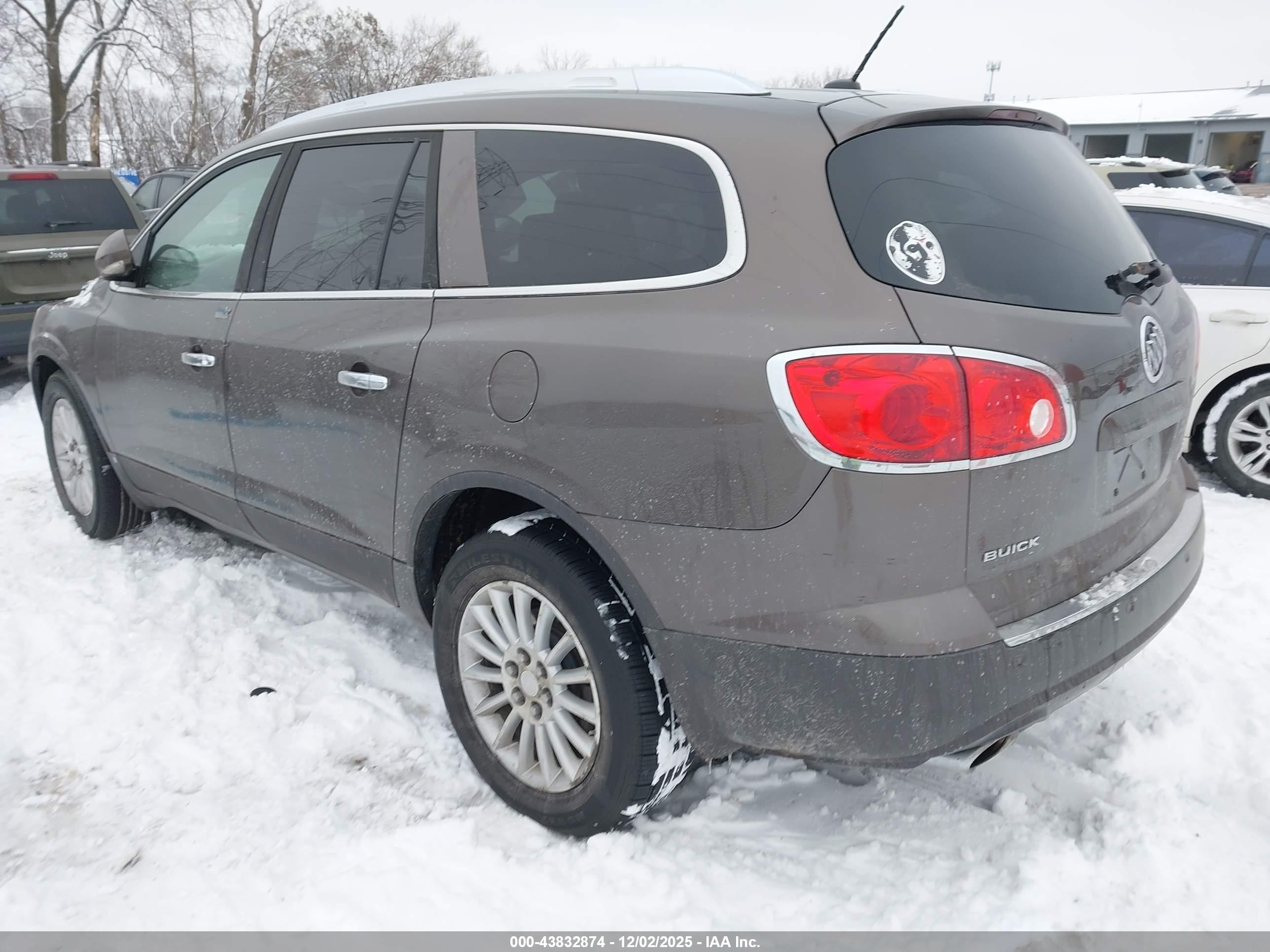 BUICK ENCLAVE image 3