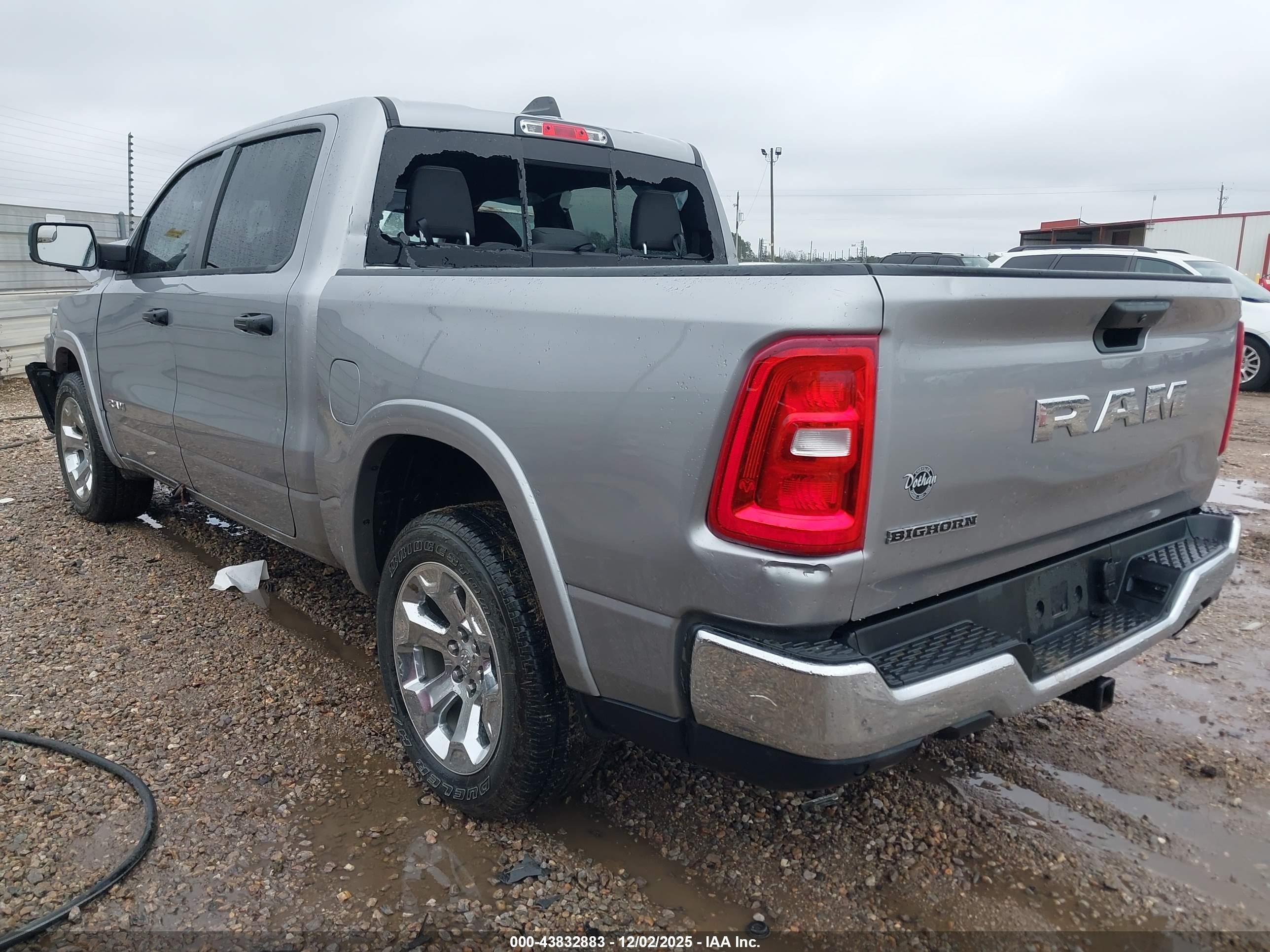 RAM 1500 image 3